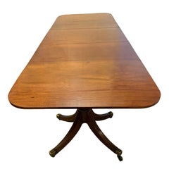 Antique Georgian Figured Mahogany 3 Pillar Extending Dining Table Circa 1800