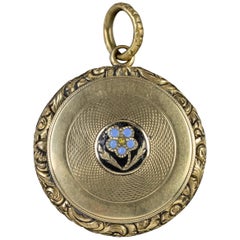 Antique Georgian Forget Me Not Locket 18 Carat Gold, circa 1830