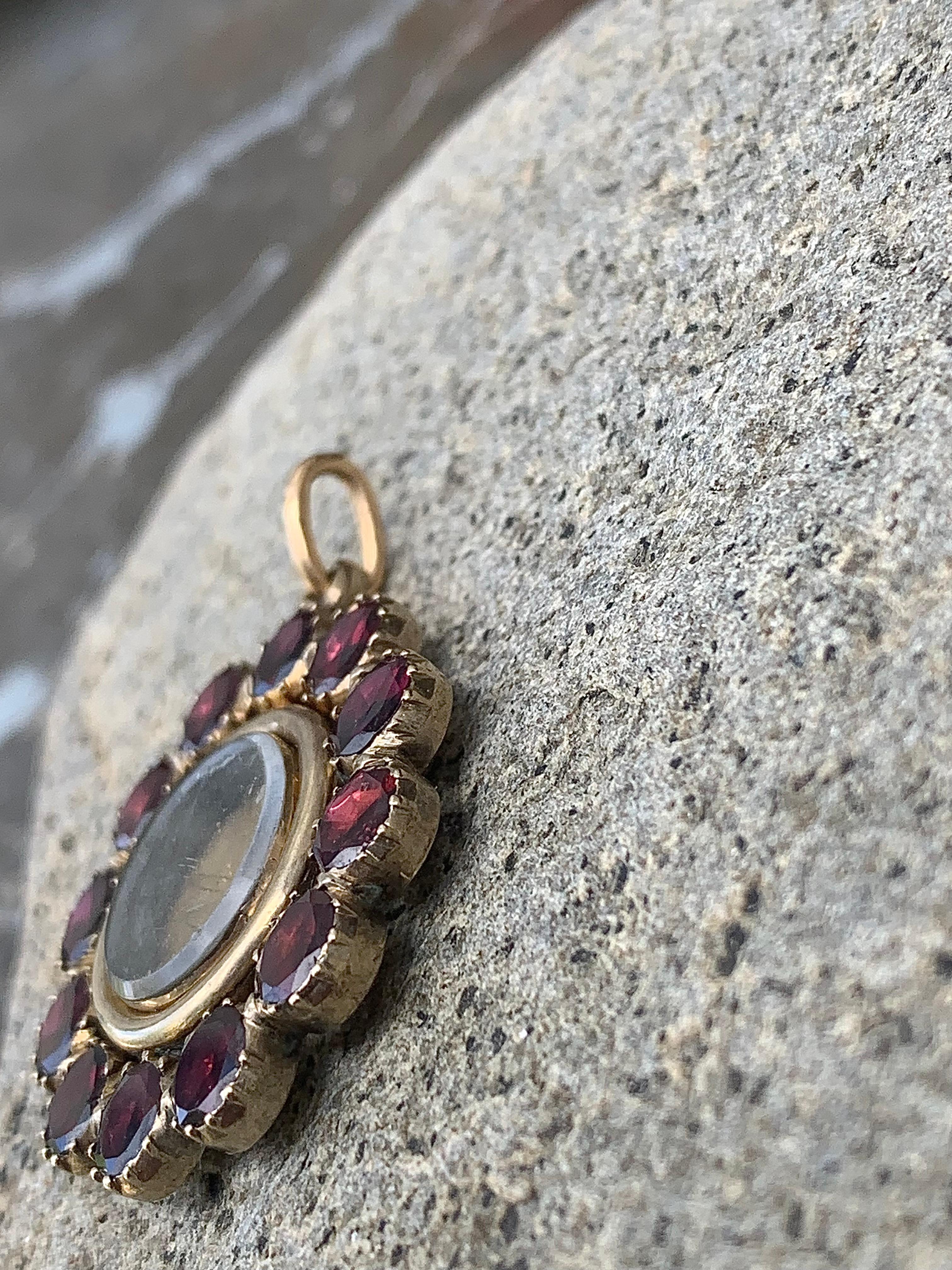 Round Cut Antique Georgian Garnet Locket Pendant Necklace 14 Karat Yellow Rose Gold Glass For Sale