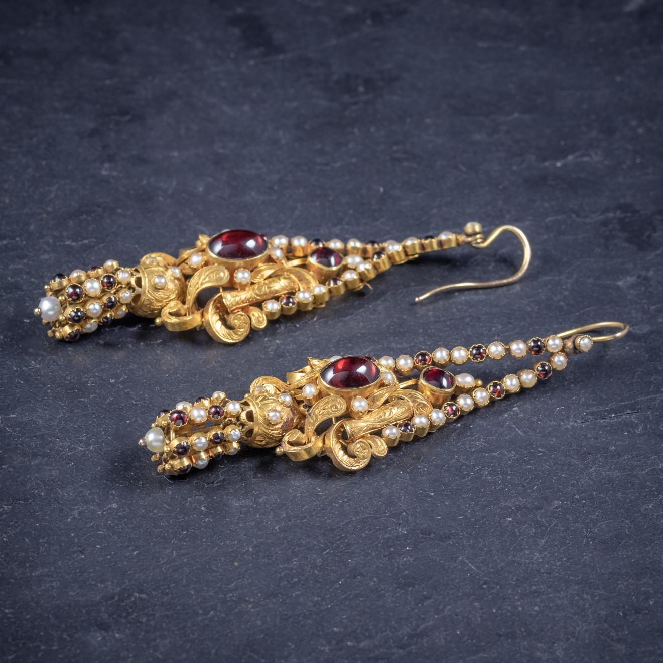 Antique Georgian Garnet Pearl Drop Earrings 18 Carat Gold, circa 1800 2