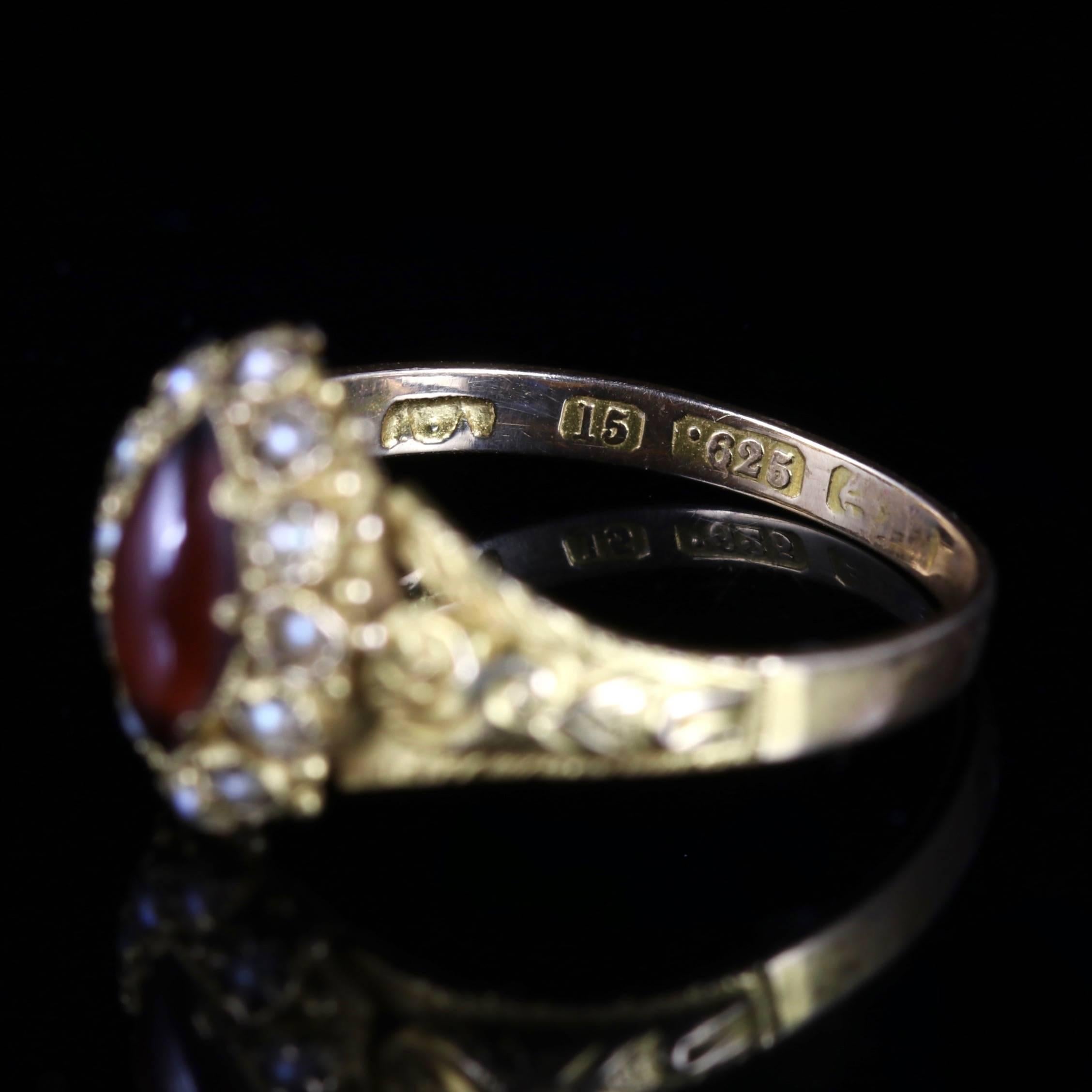 Antique Georgian Garnet Pearl Ring 18 Carat Gold, circa 1820 2