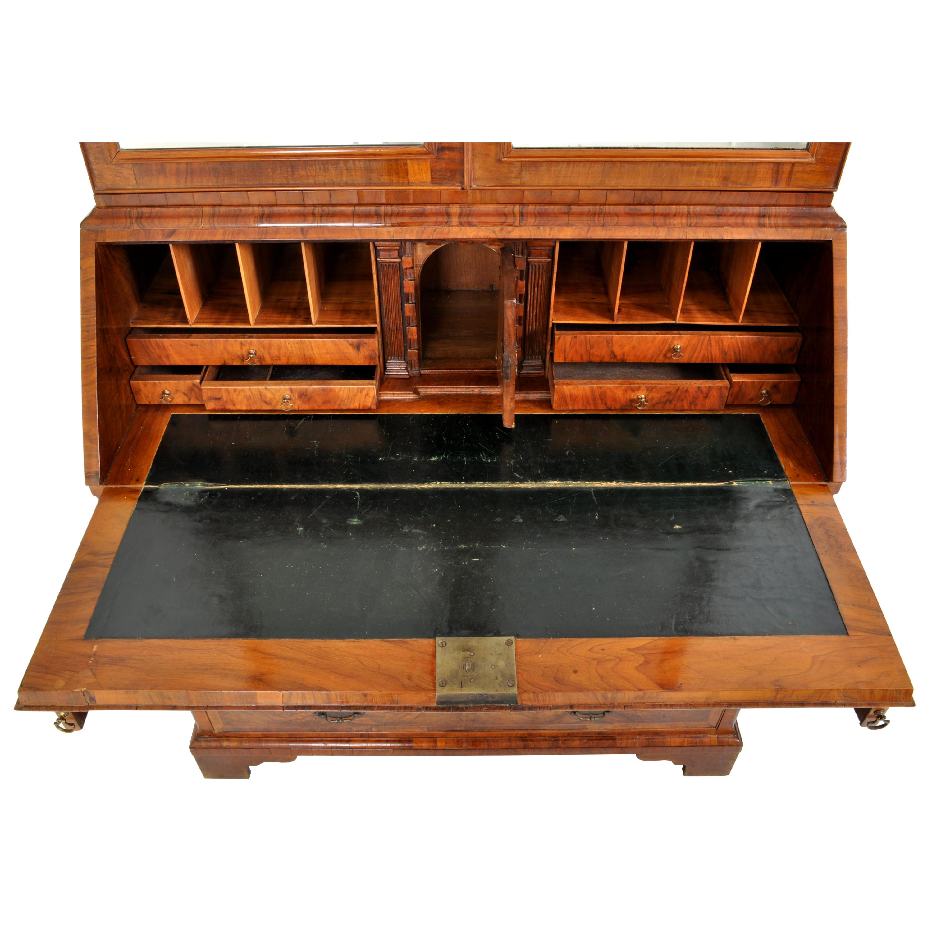 Antique Georgian George II Figured Walnut Bookcase Bureau Secretary Desk, 1750 For Sale 3