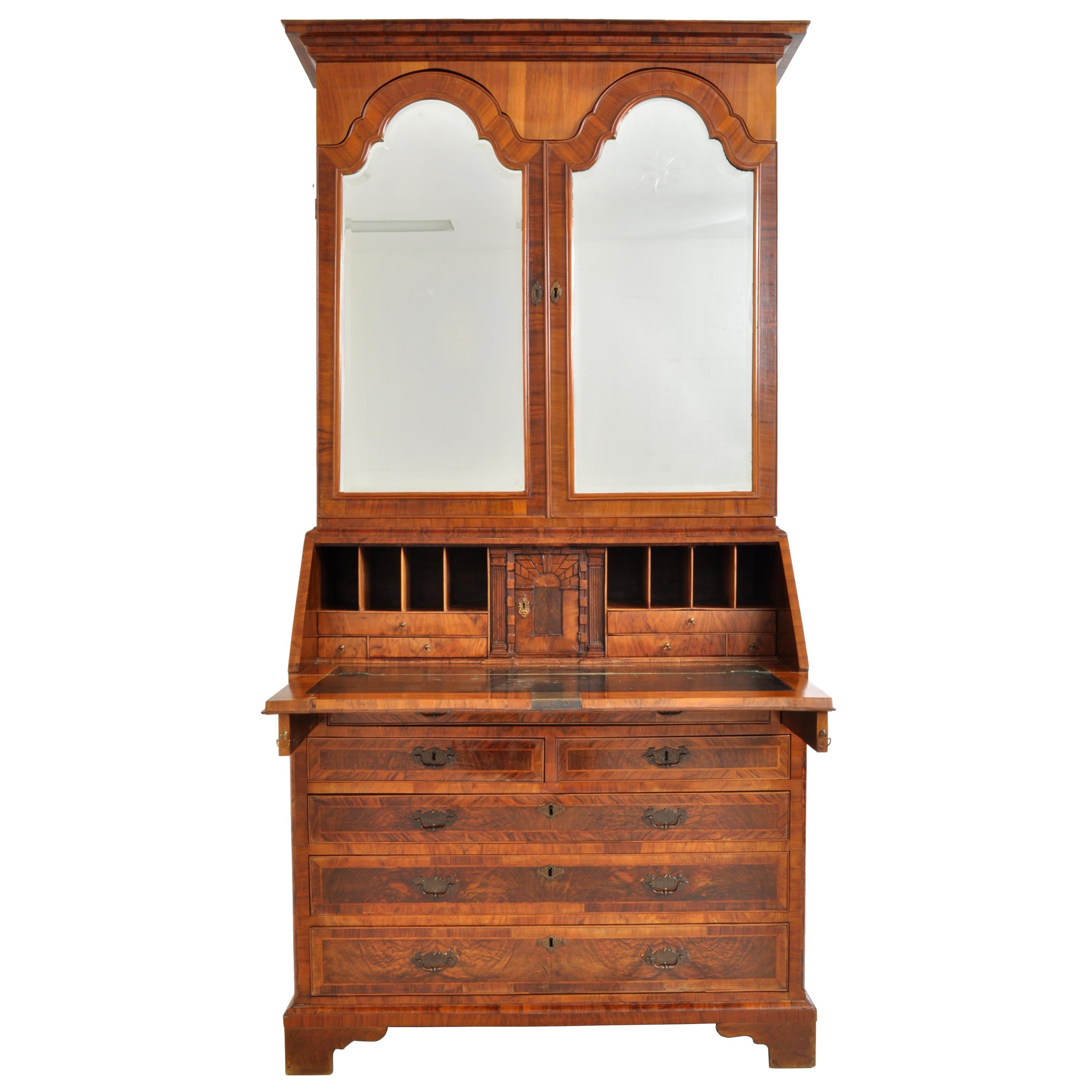 Mid-18th Century Antique Georgian George II Figured Walnut Bookcase Bureau Secretary Desk, 1750 For Sale