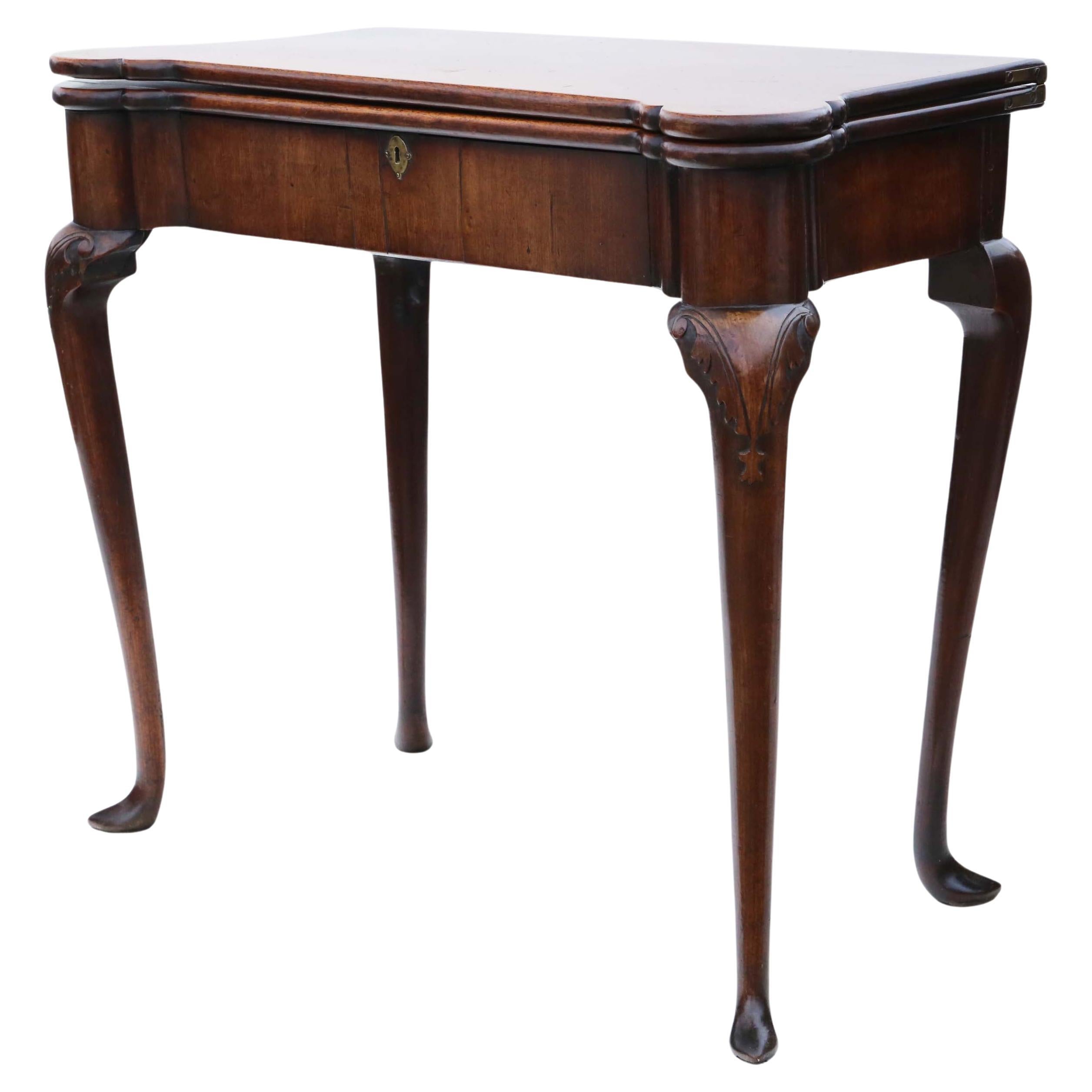 Ancienne table à cartes ou à thé pliante en acajou de George II - C1750 en vente