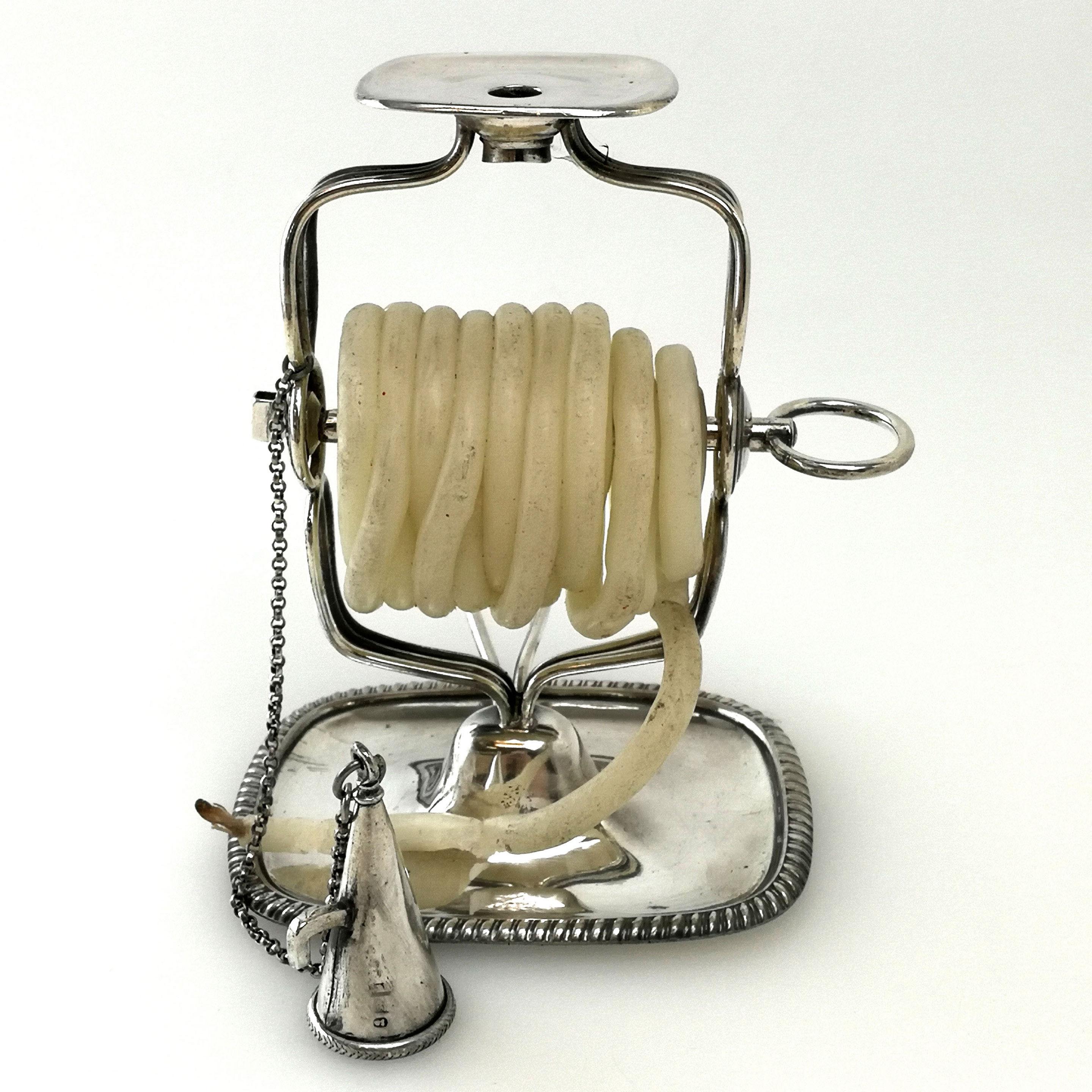 Antique Georgian George III Sterling Silver Wax Jack, 1805 In Good Condition In London, GB
