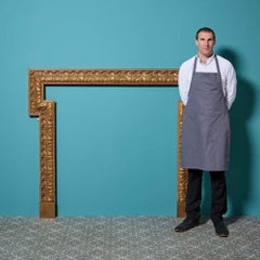 Antigua repisa de chimenea georgiana dorada con pata de perro c.1780