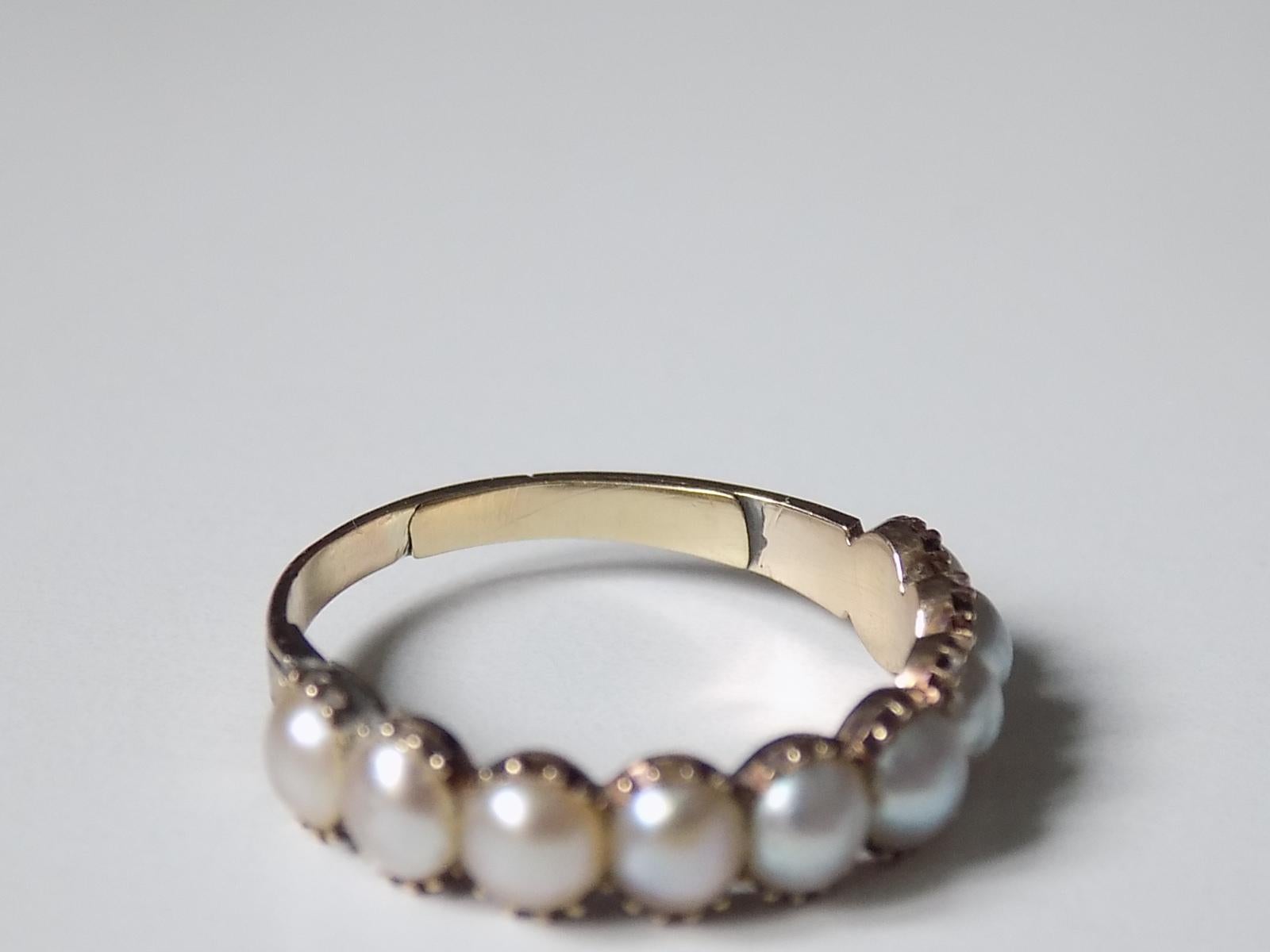 Antique Georgian Gold and Split Seed Pearl Half Eternity Ring In Fair Condition In Boston, Lincolnshire