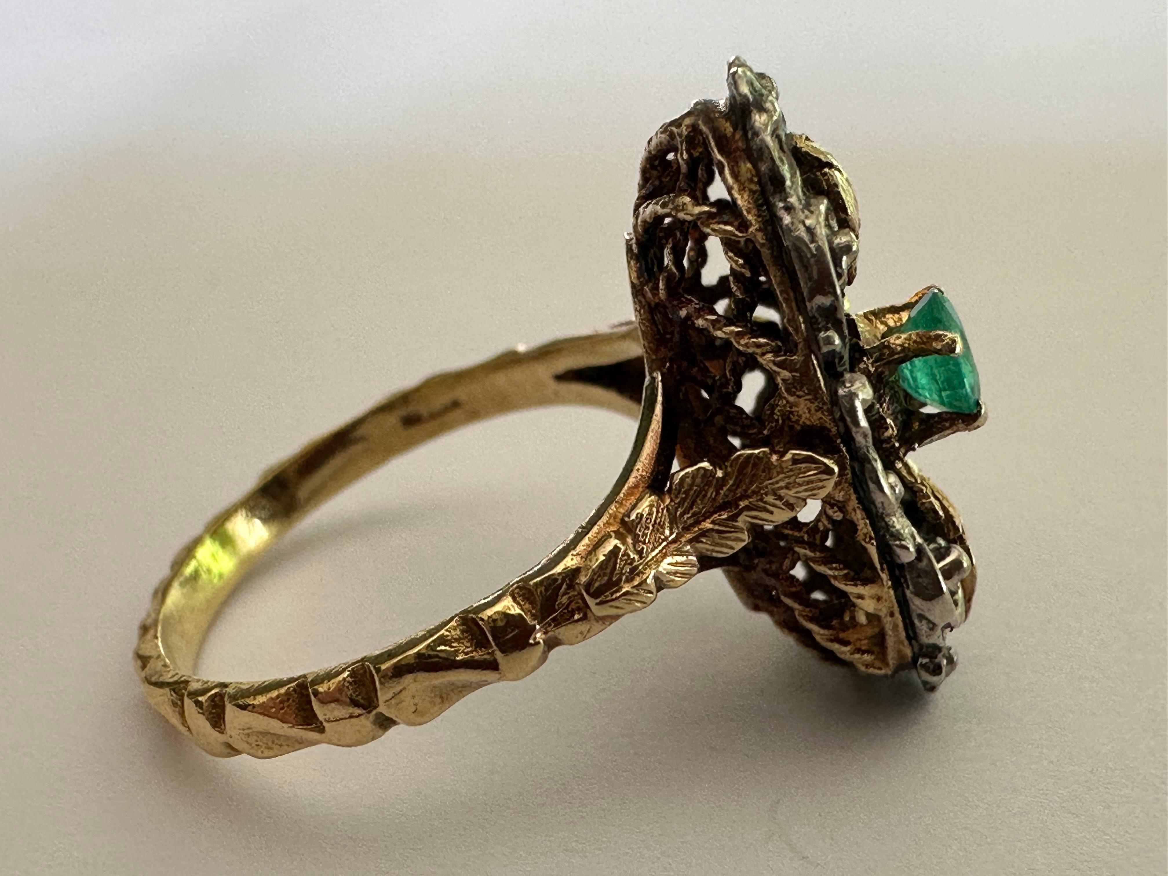 Antique Georgian Green Emerald Two-Tone Ring In Good Condition For Sale In Denver, CO
