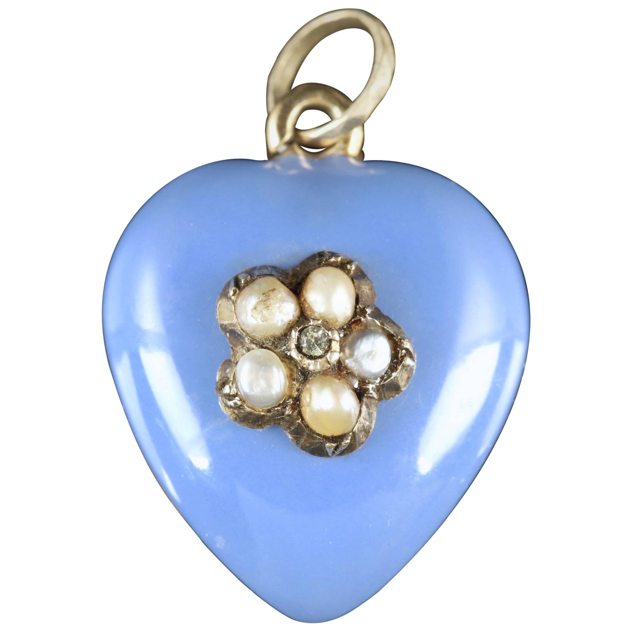 Antique Georgian Heart Locket 18 Carat Gold Enamel Diamond, circa 1830