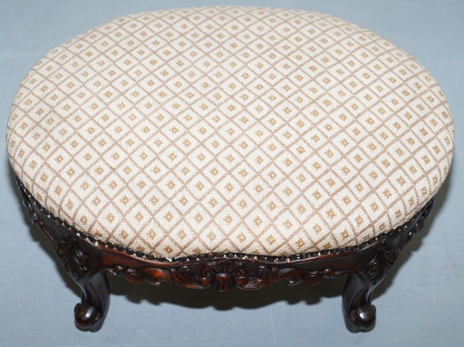 We are delighted to offer for sale this very nice antique mahogany footstool hand carved in the Georgian Irish manor

A good looking well made and piece, we have lightly restored it to include a full wax, hand buff and polish of the timber, the