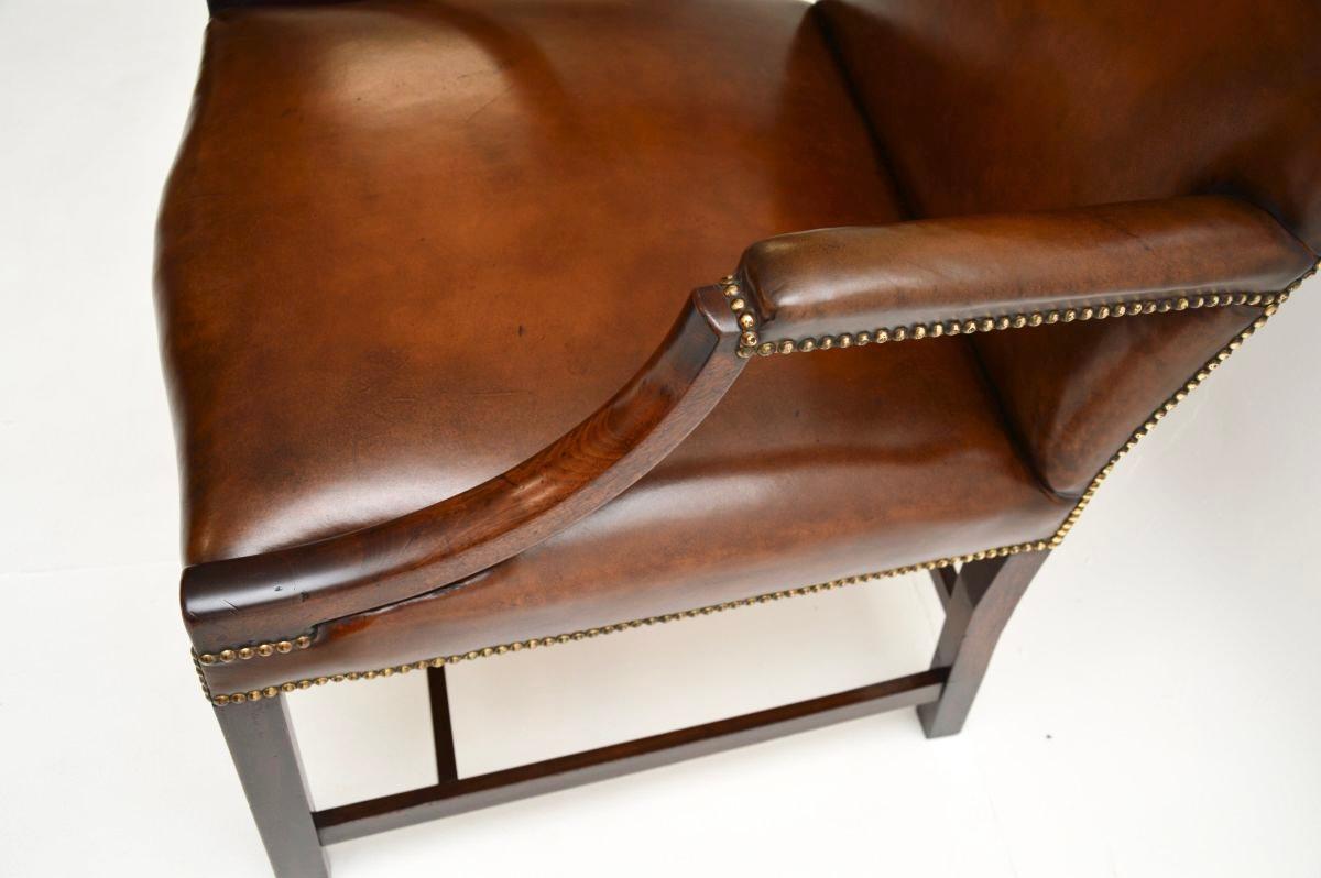 Antique Georgian Leather Gainsborough Armchair For Sale 4