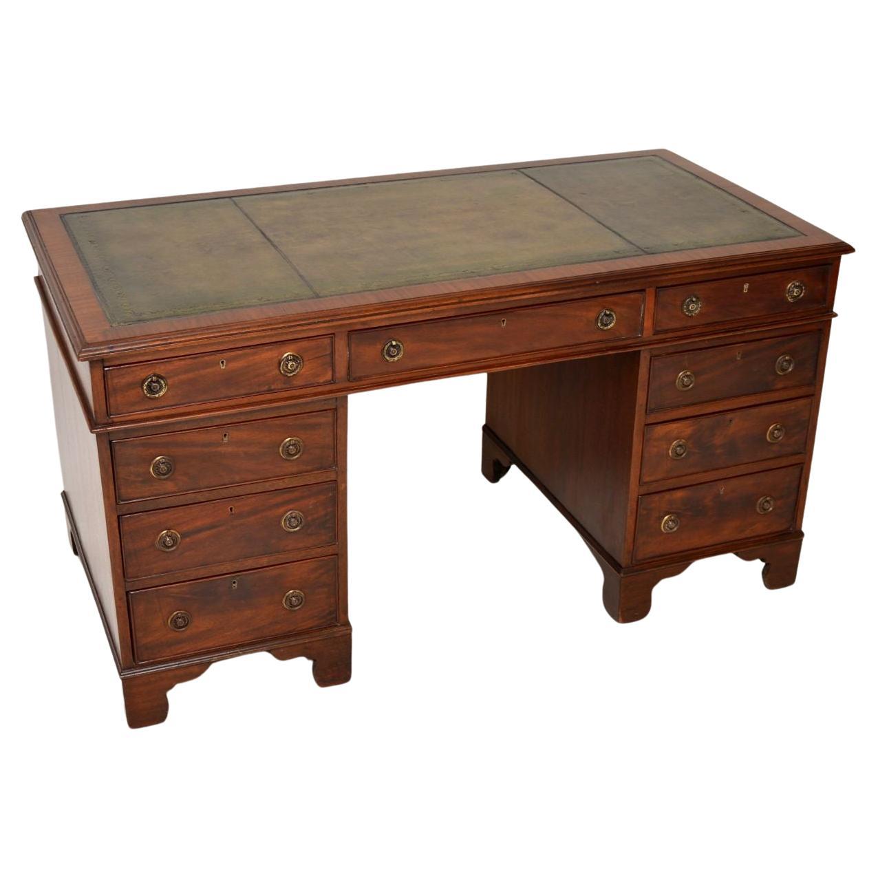 Antique Georgian Leather Top Pedestal Desk For Sale