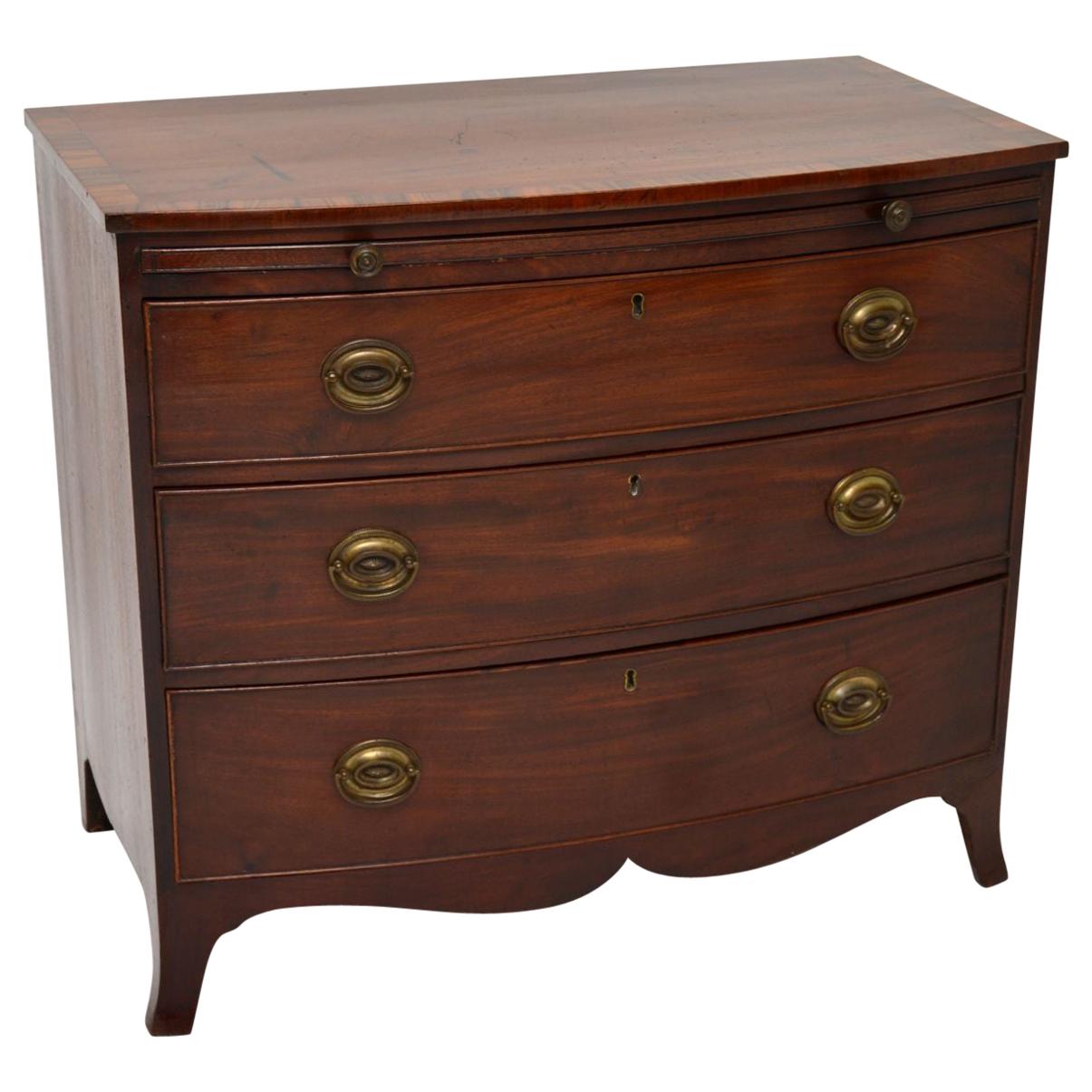 Antique Style Mahogany Bachelors Chest of Drawers For Sale at