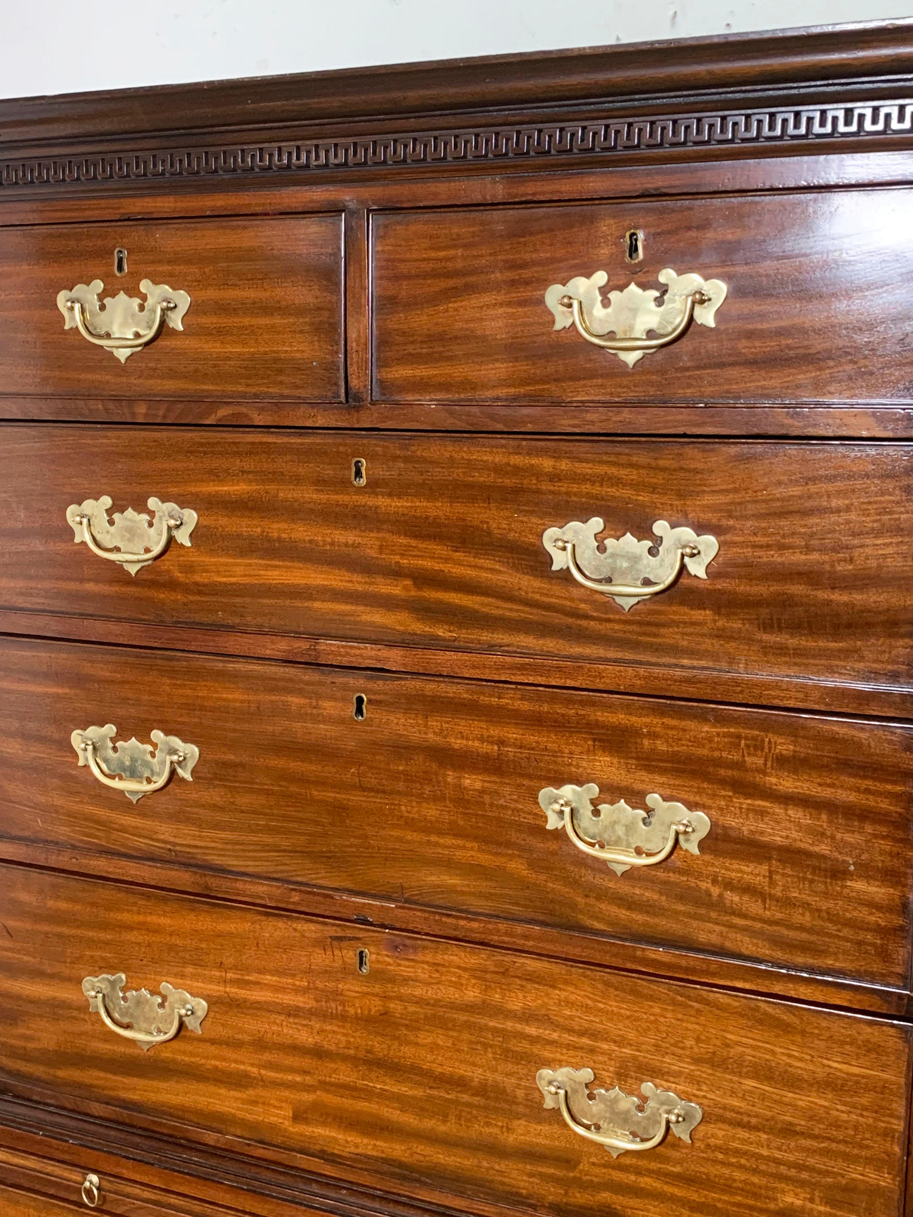 Antique Georgian Mahogany Chest on Chest Highboy Dresser Circa Late 18th Century In Good Condition In Peabody, MA