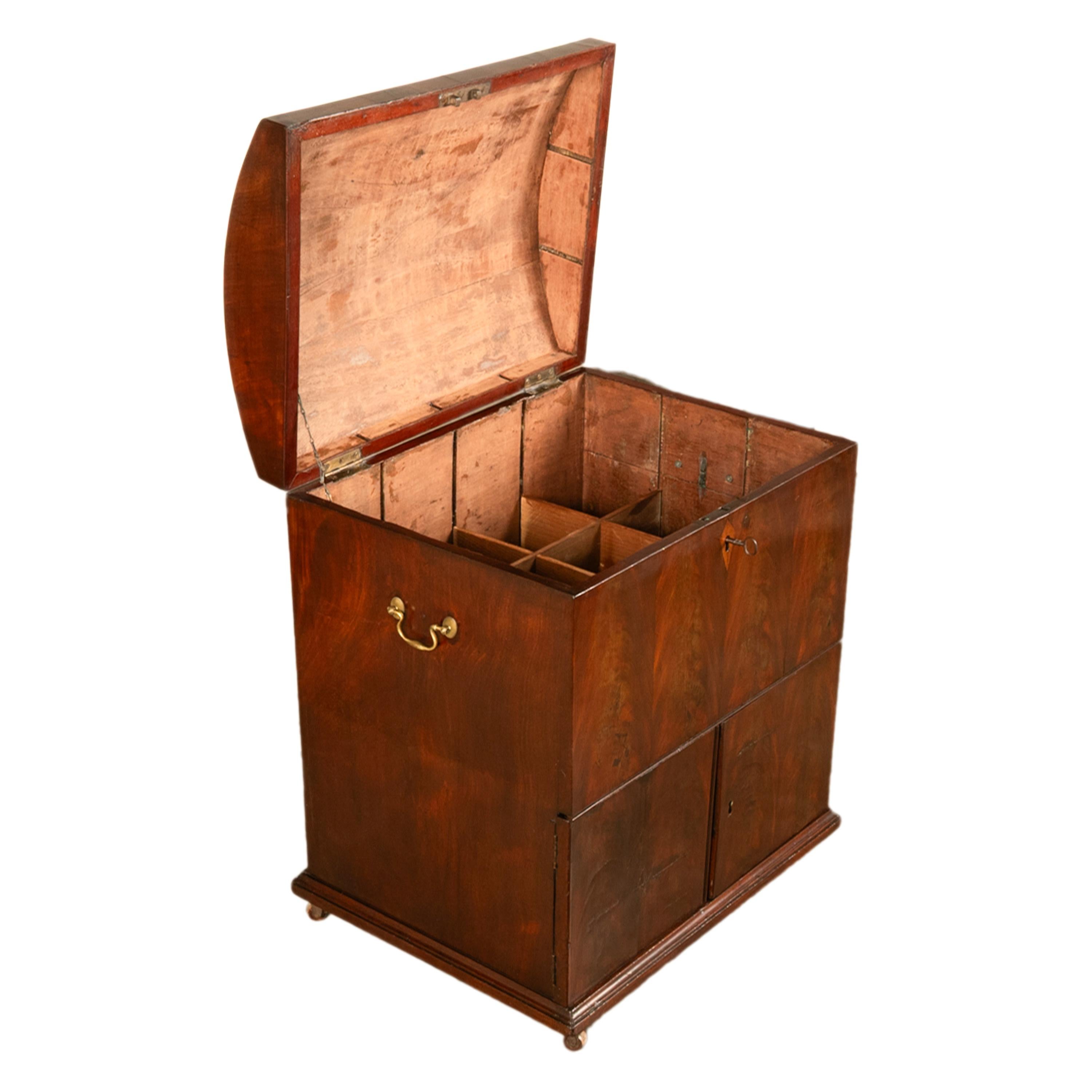 English Antique Georgian Mahogany Domed Top Wine Liquor Cellarette Cabinet Box 1780 For Sale