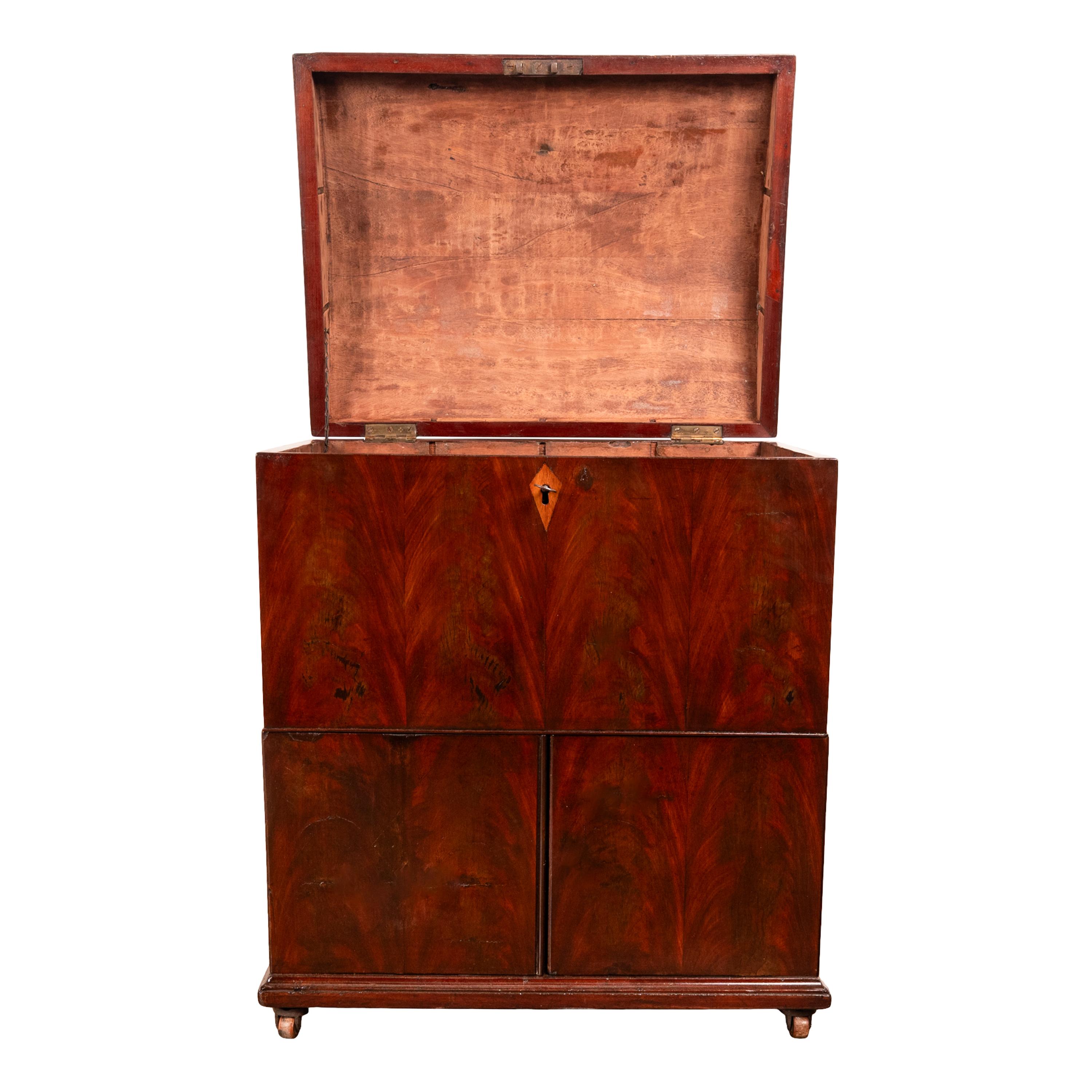 Antique Georgian Mahogany Domed Top Wine Liquor Cellarette Cabinet Box 1780 For Sale 3