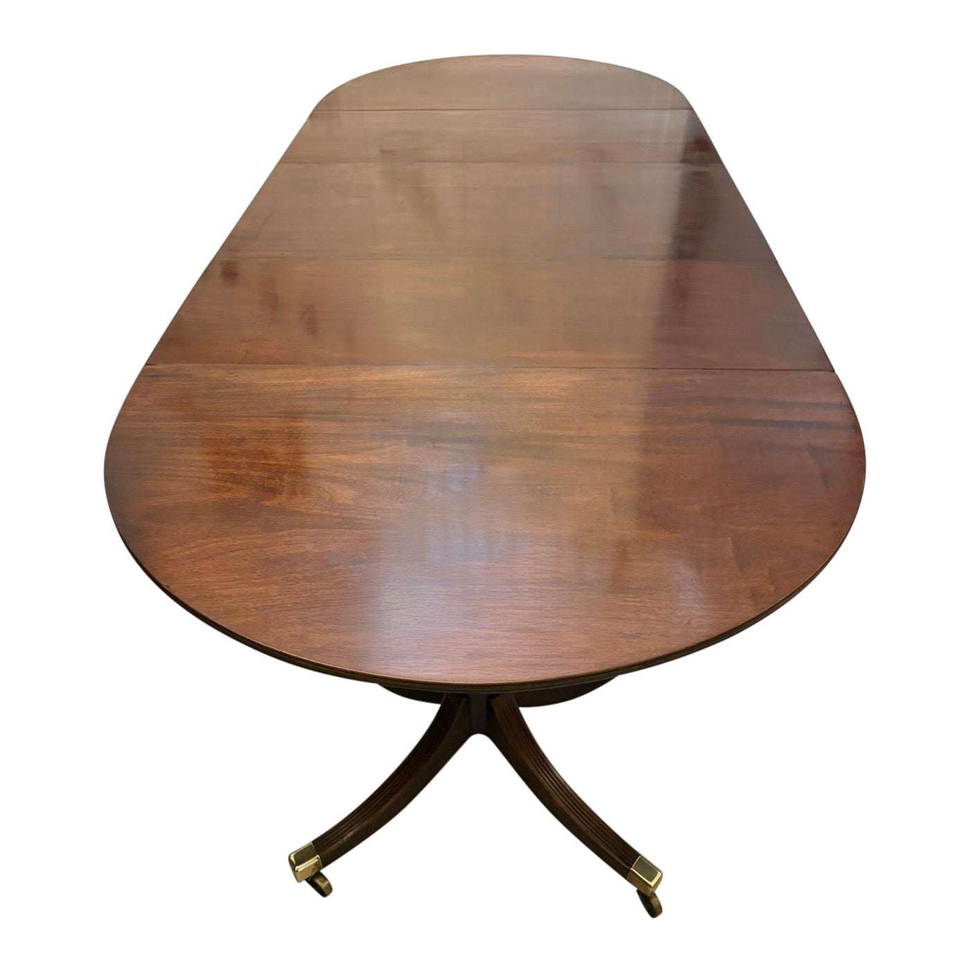 How long is a 14-seater dining table?