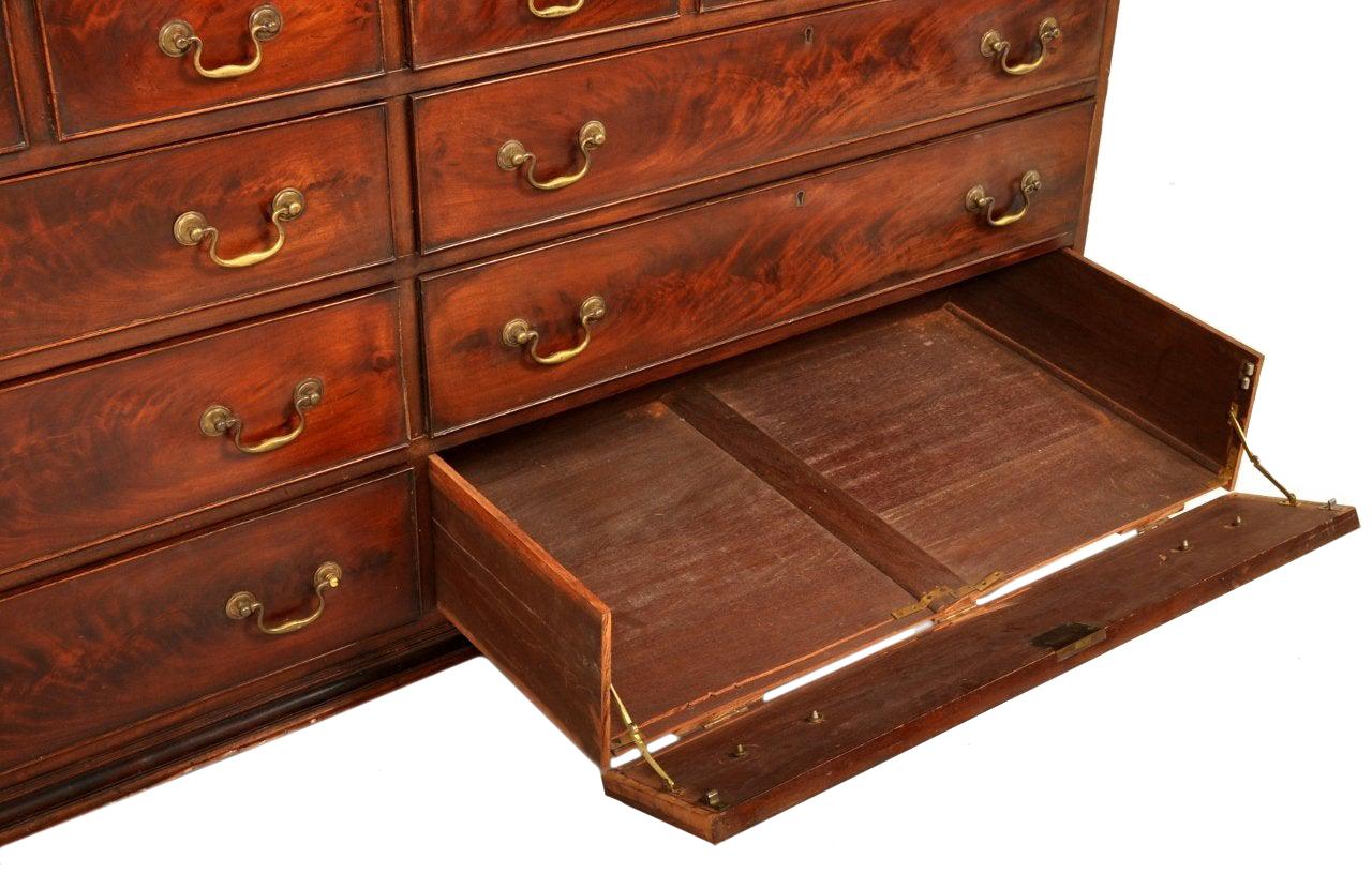 Antique Georgian Mahogany Linen Press/ Cabinet/ Chest of Drawers, circa 1800 In Good Condition In Portland, OR