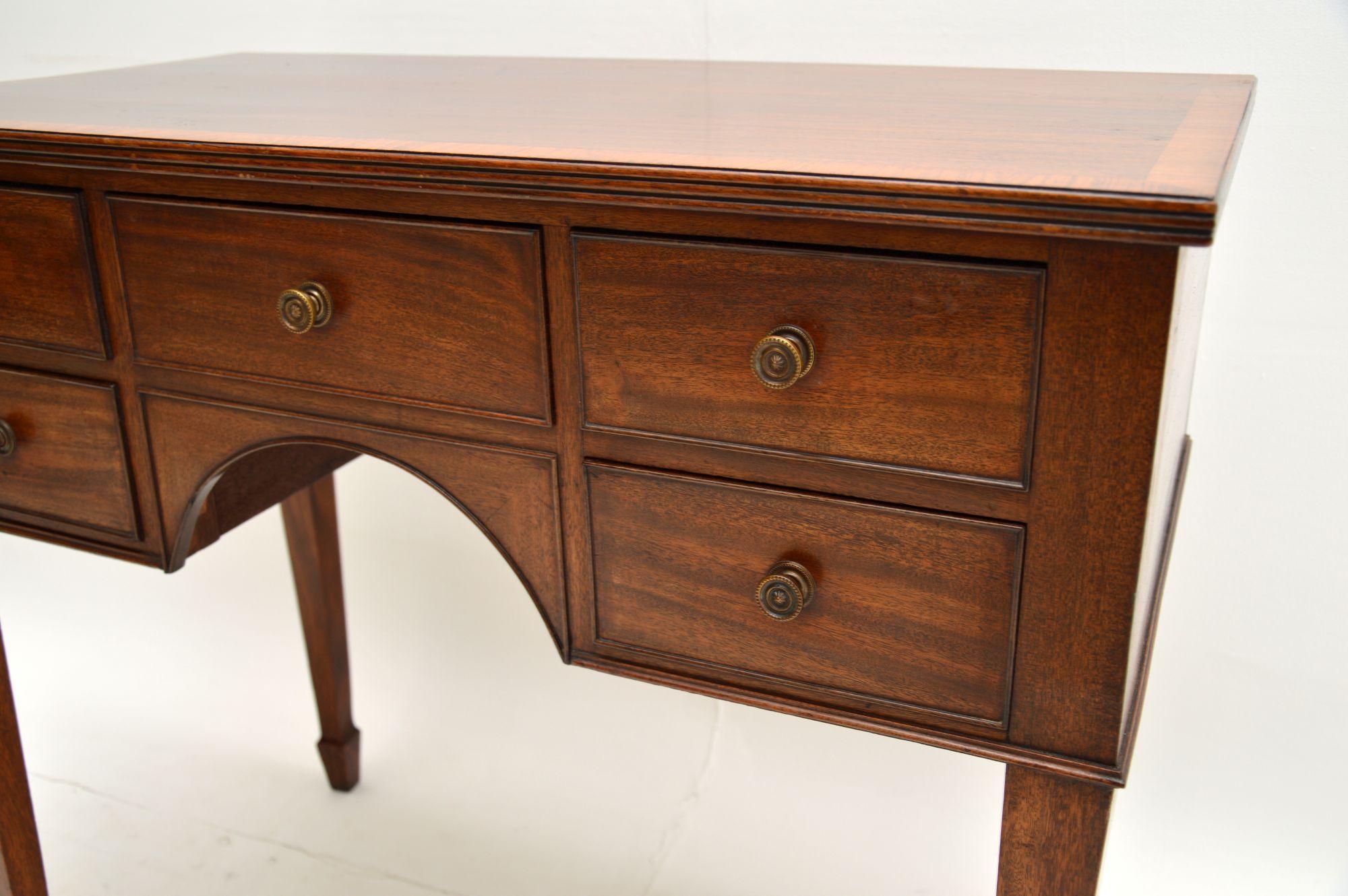 English Antique Georgian Mahogany Low Boy Side Table