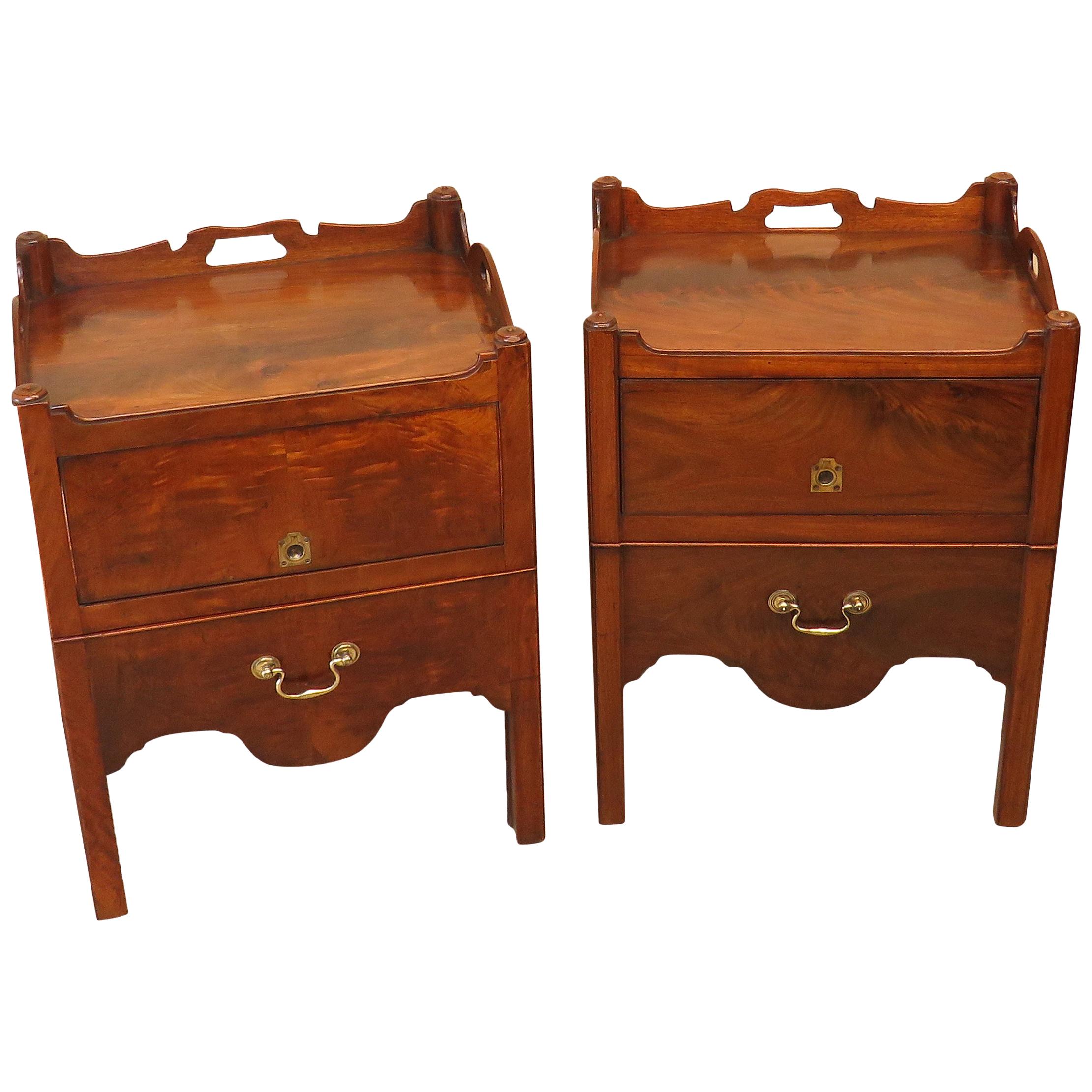 Antique Georgian Mahogany Matched Pair of Bedside Night Tables