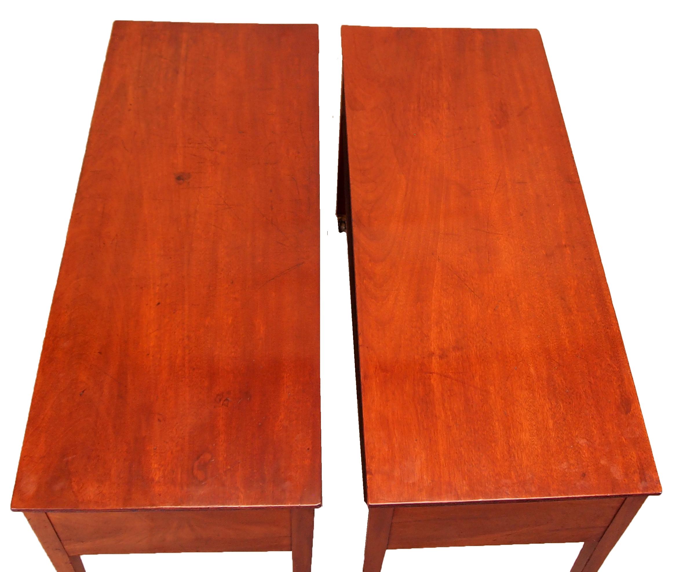 18th Century Antique Georgian Mahogany Pair of Dressing Tables