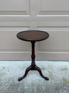 Antique Georgian Mahogany Round Side Table, Early 20th Century