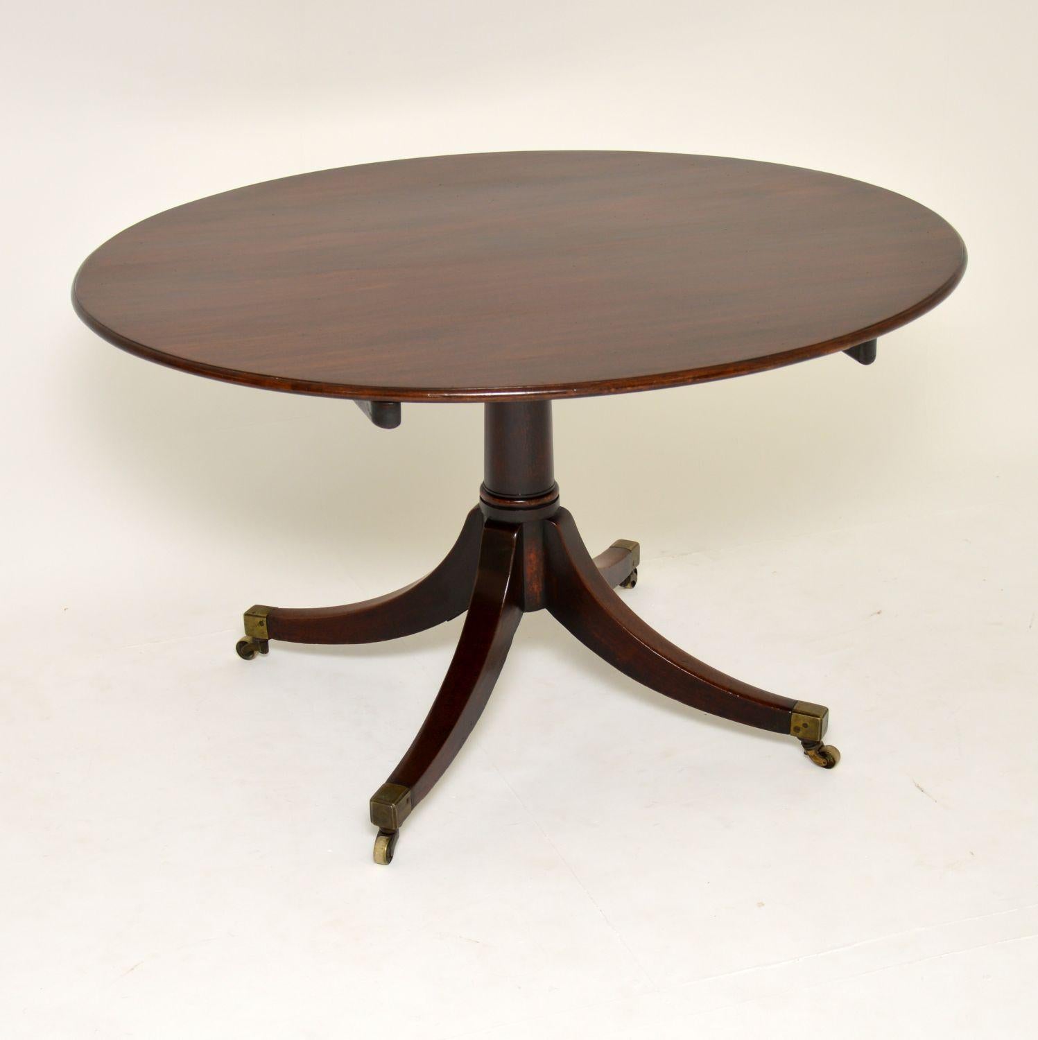 English Antique Georgian Mahogany Tilt Top Dining Table
