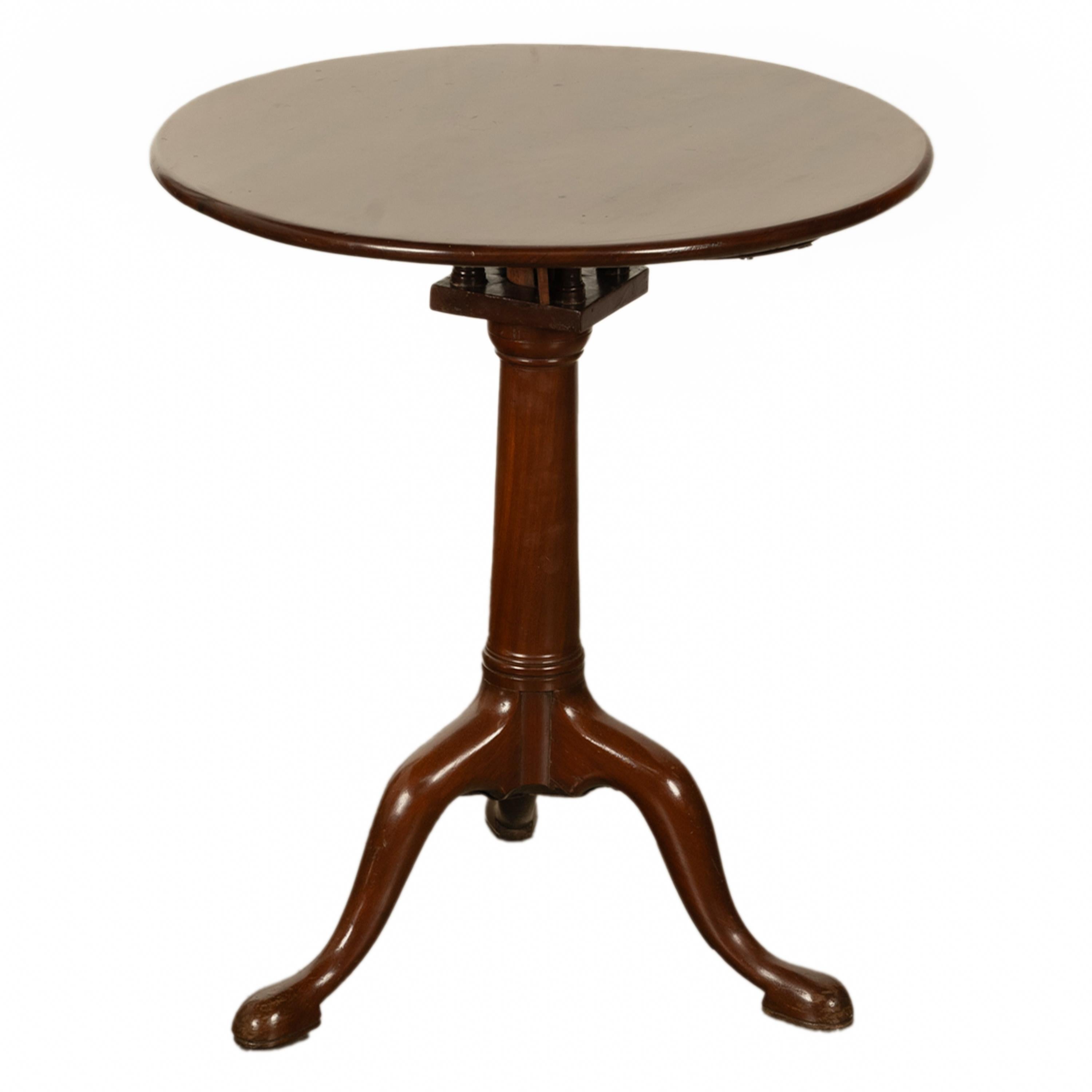 Antique Georgian Mahogany Tilt Top Tripod Pedestal Wine Table Candlestand 1760 For Sale 5