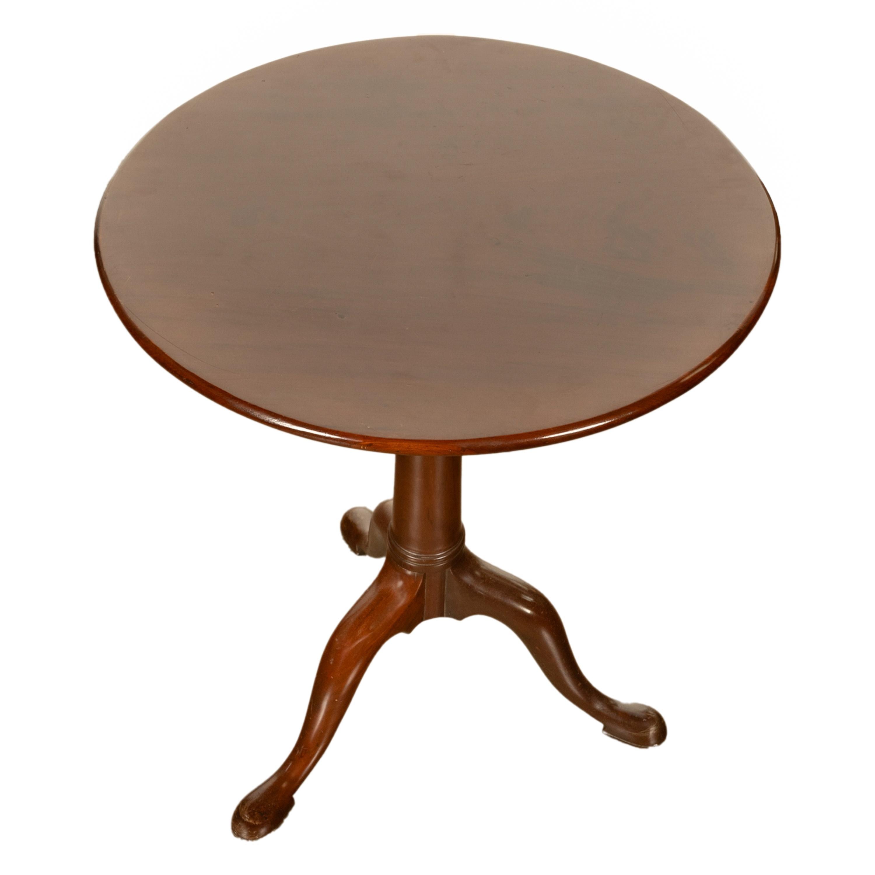 Antique Georgian Mahogany Tilt Top Tripod Pedestal Wine Table Candlestand 1760 For Sale 3