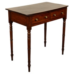 Ancienne table à écrire d'appoint à deux tiroirs en acajou géorgien Gillows 1790