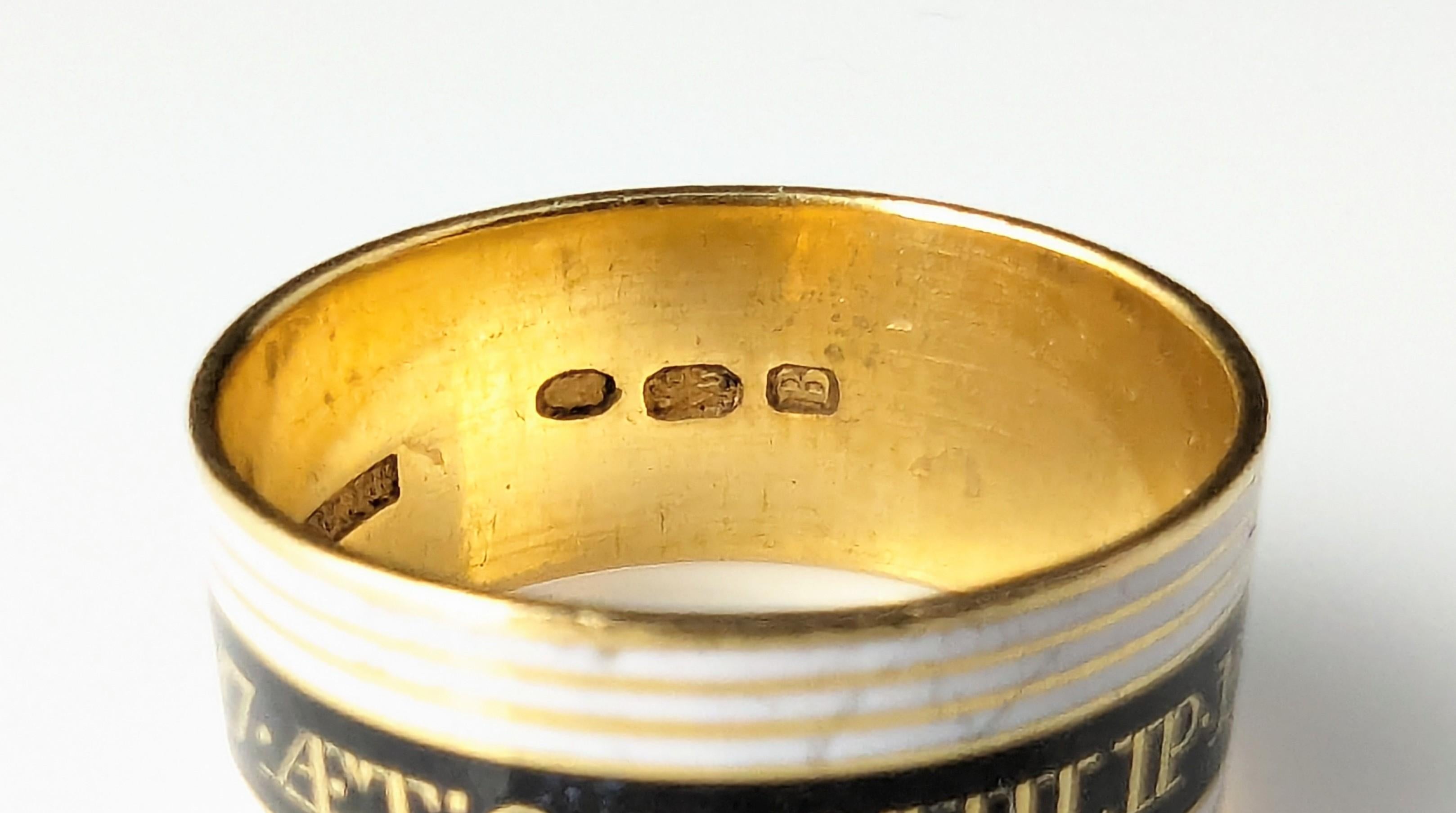 Antique Georgian Mourning band ring, 22k gold, Black and White enamel For Sale 8