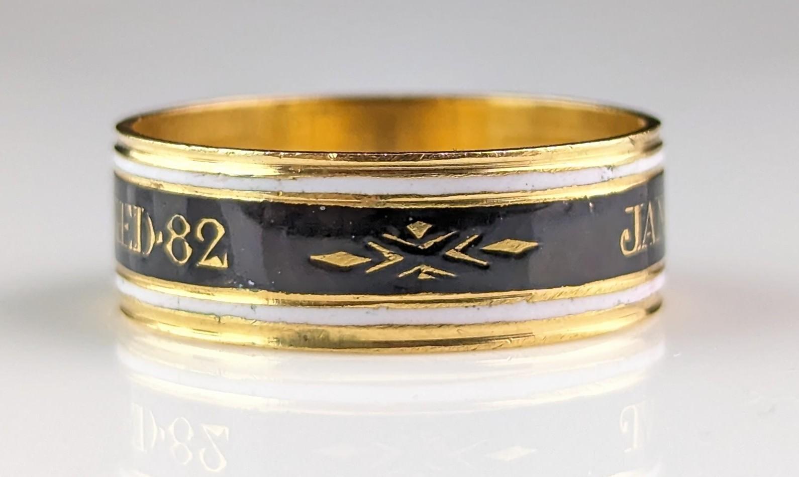 Antique Georgian mourning band ring, enamelled 22k gold, 18th century  7