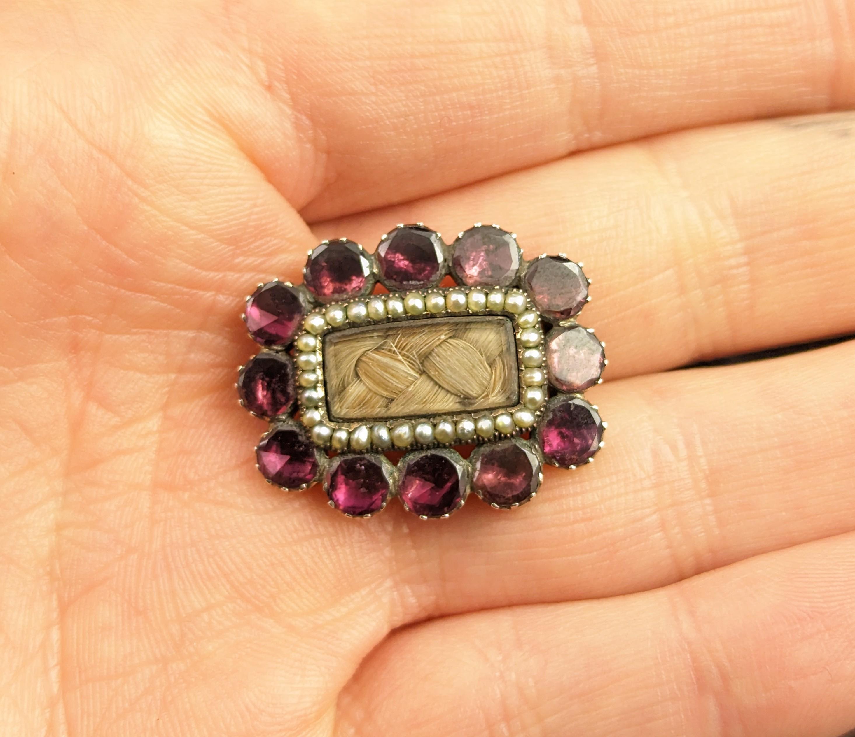 Antique Georgian Mourning brooch, flat cut Garnet, Pearl, 9k gold  For Sale 8