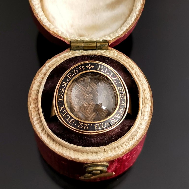 Antique Georgian mourning ring, 12k gold, Black enamel and Hairwork, boxed  For Sale 11
