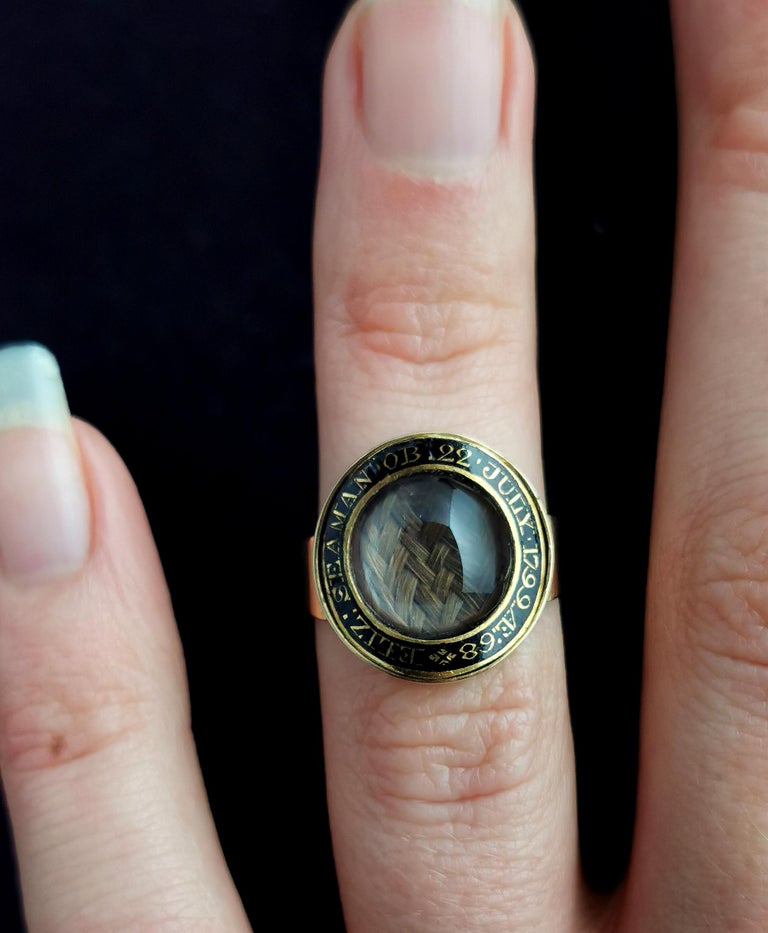 Antique Georgian mourning ring, 12k gold, Black enamel and Hairwork, boxed  For Sale 4