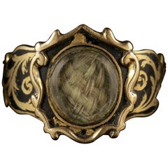 Antique Georgian Mourning Ring 18 Carat Gold, circa 1800