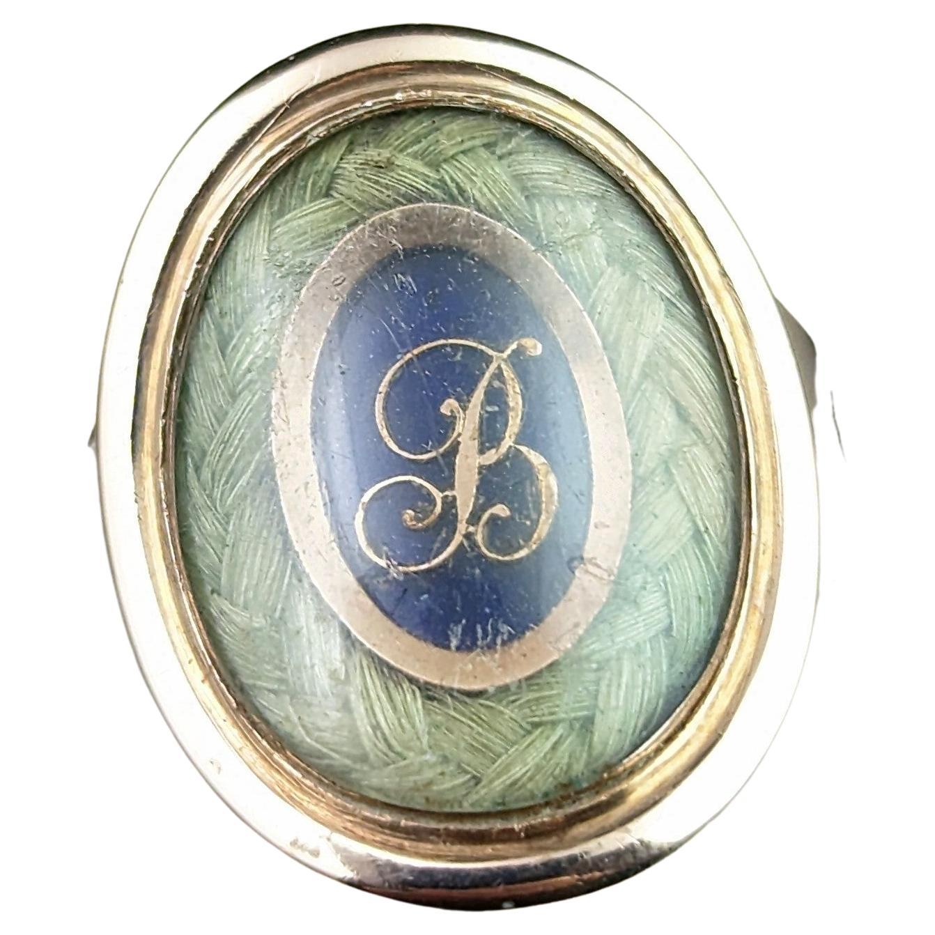 Antique Georgian Mourning Ring, 18 Karat Yellow Gold, Blue Enamel and Hairwork For Sale 8