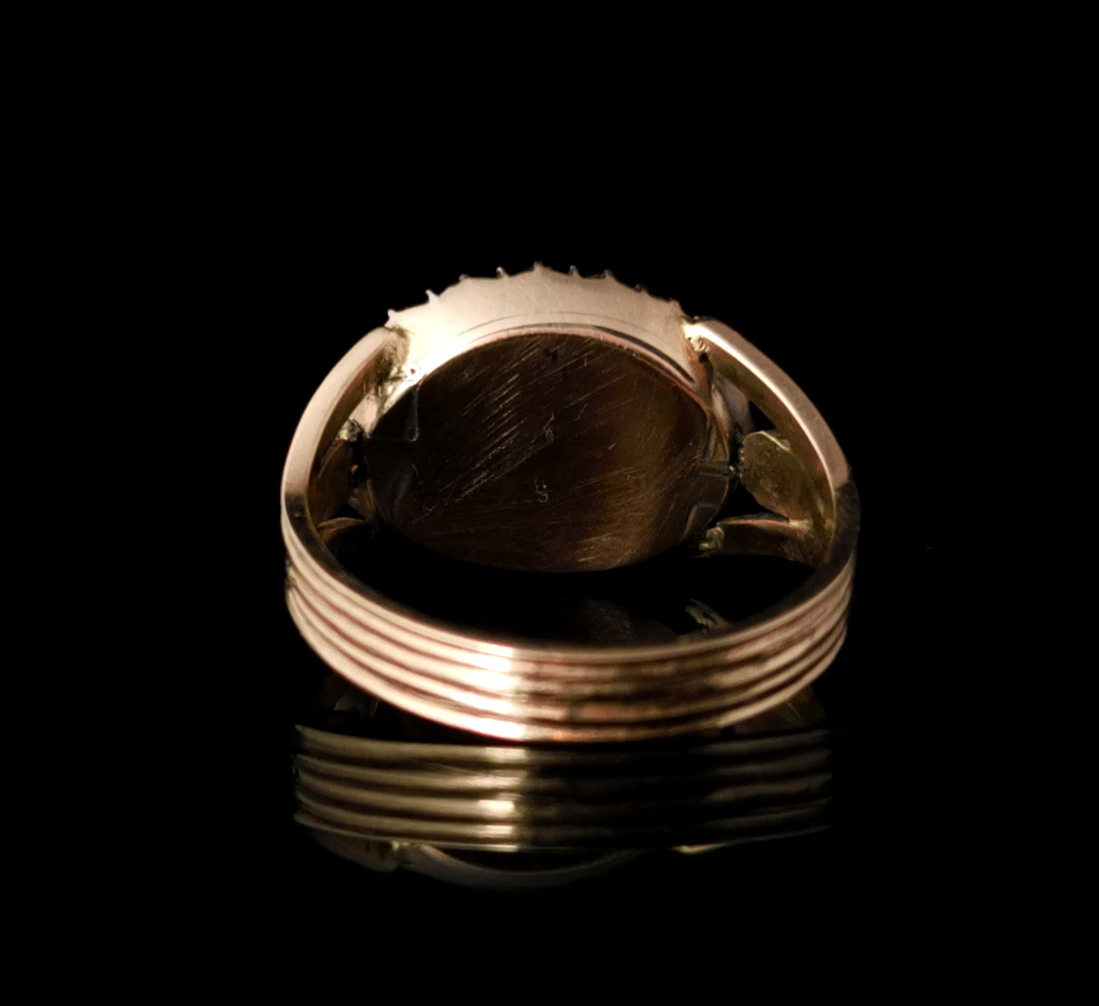 Antique Georgian Mourning Ring, 18 Karat Yellow Gold, Pearl and Hairwork 1
