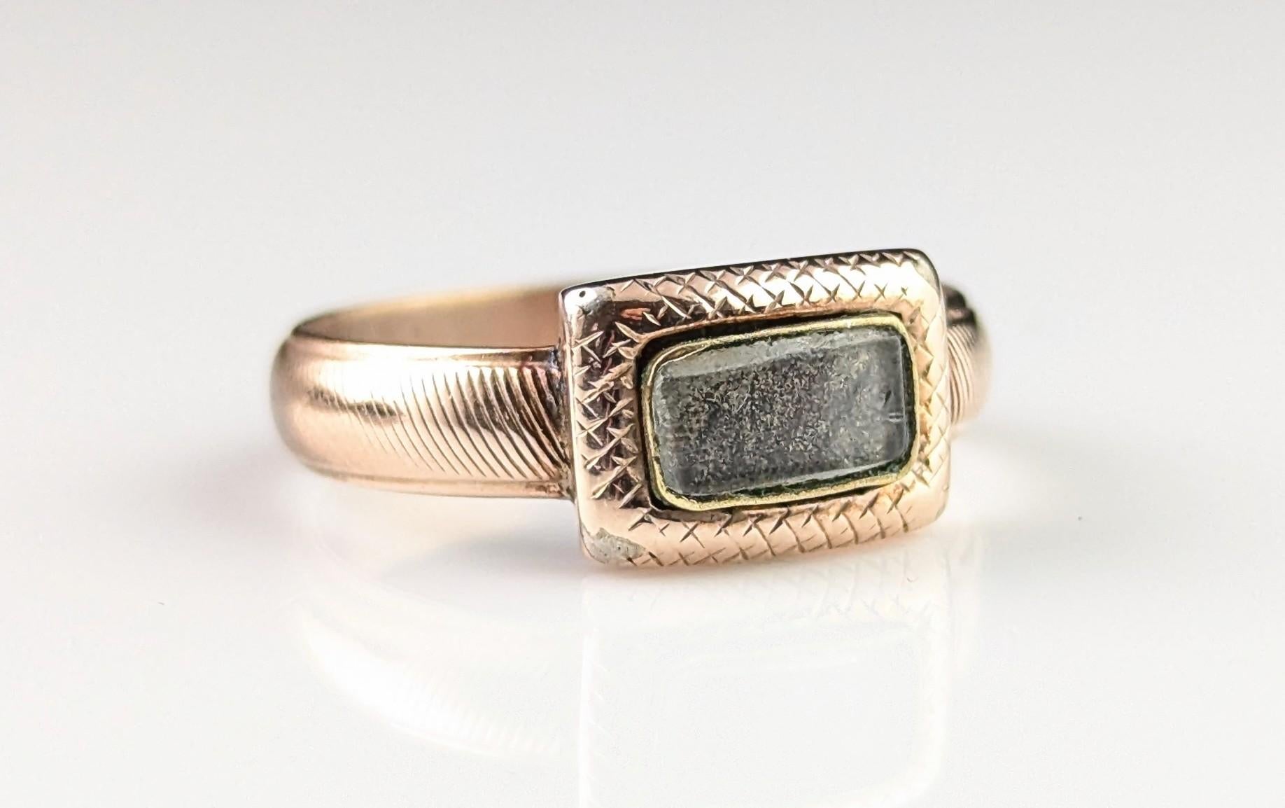 Antique Georgian mourning ring, 9k rose gold For Sale 10