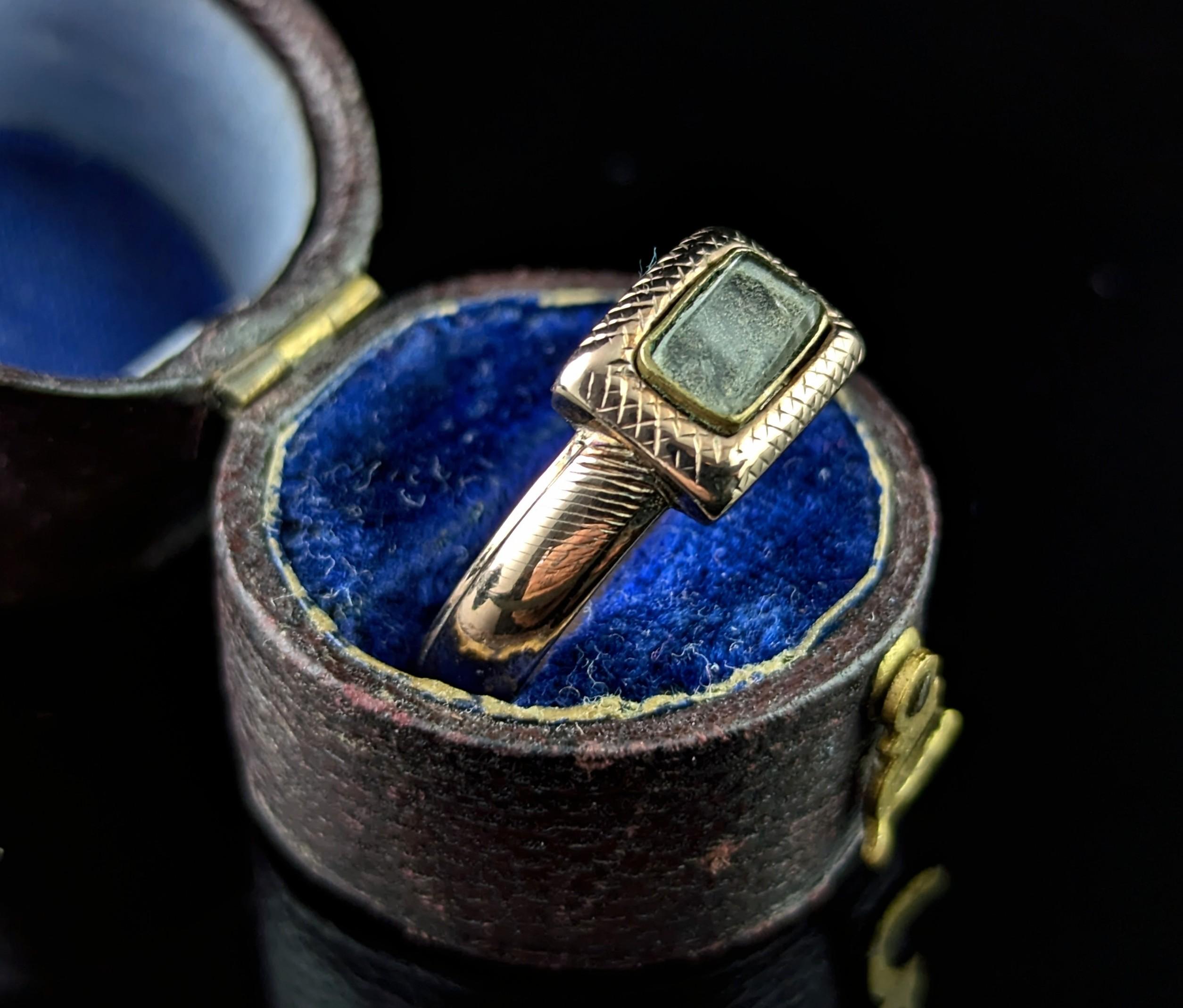 Women's or Men's Antique Georgian mourning ring, 9k rose gold For Sale