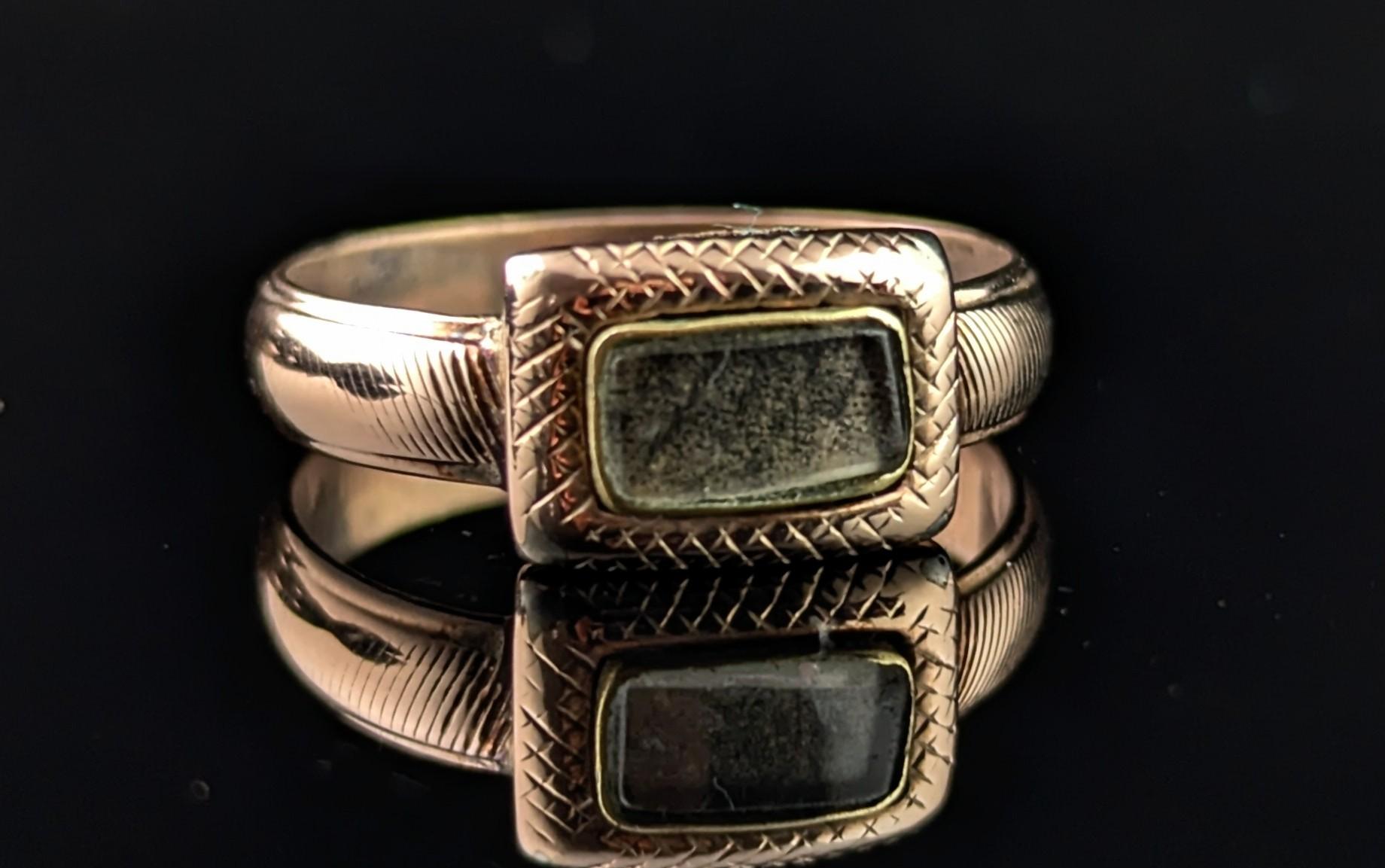 Antique Georgian mourning ring, 9k rose gold For Sale 1