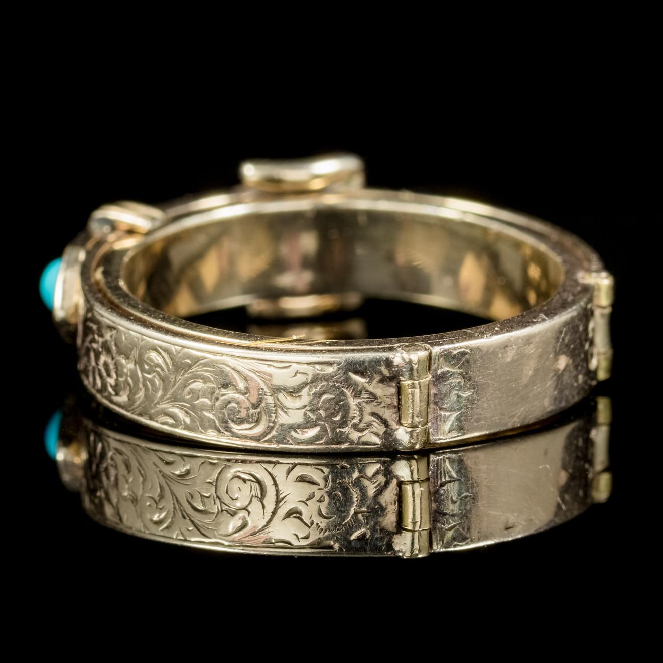 Antique Georgian Mourning Turquoise Buckle Ring 18 Carat Gold, circa 1800 In Excellent Condition In Lancaster, Lancashire