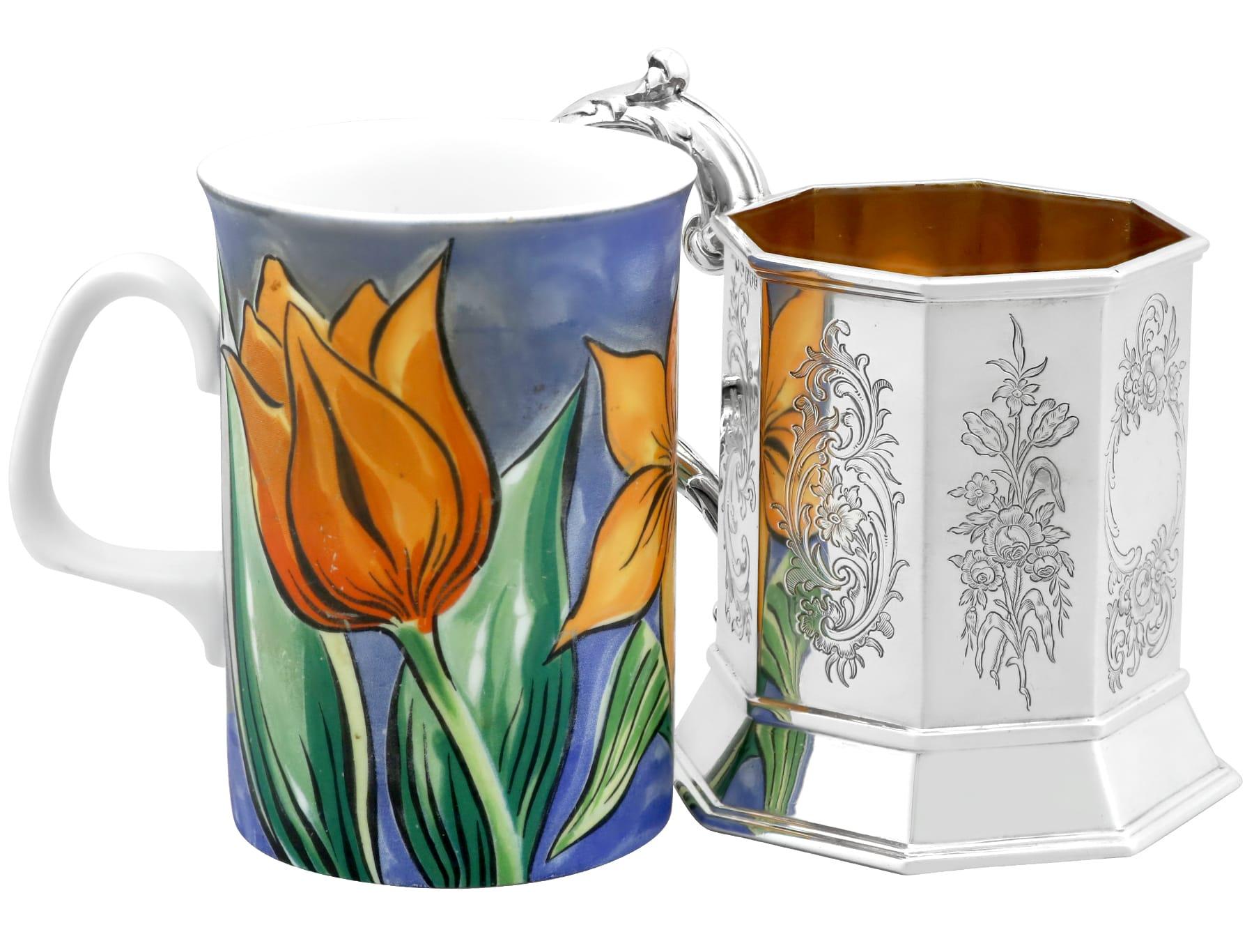 Tazas antiguas georgianas de plata de ley de Newcastle principios del siglo XIX en venta