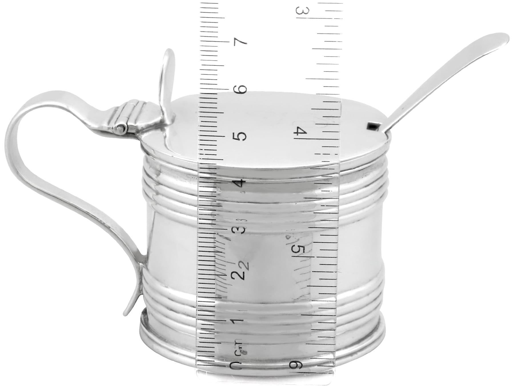 Antico vaso da senape in argento sterling georgiano di Newcastle di Ann Robertson in vendita 6