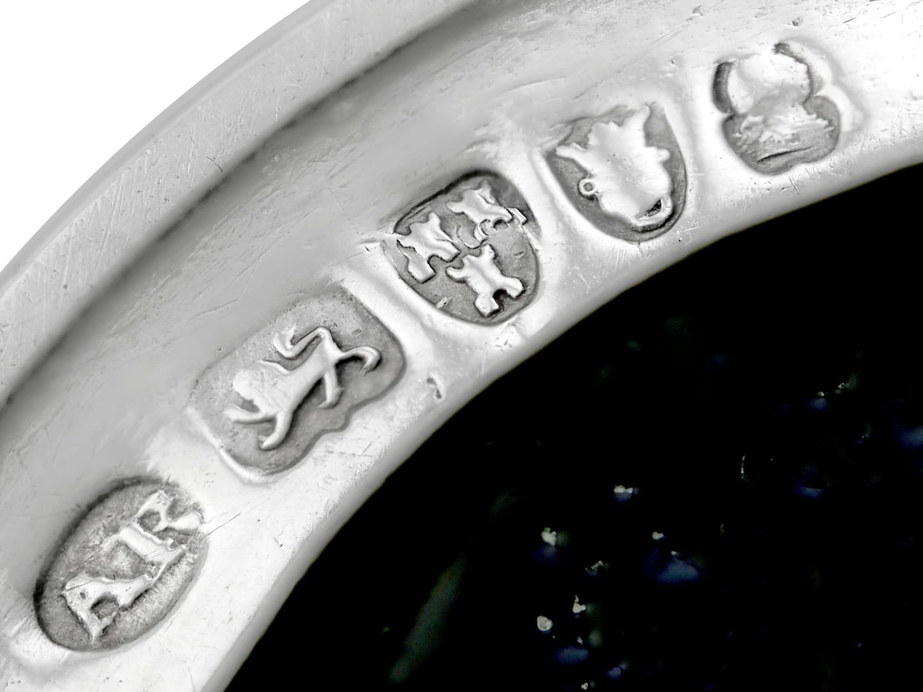 Antico vaso da senape in argento sterling georgiano di Newcastle di Ann Robertson in vendita 1