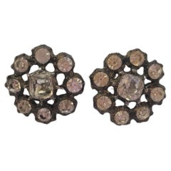 Antike georgianische Paste-Cluster-Ohrringe