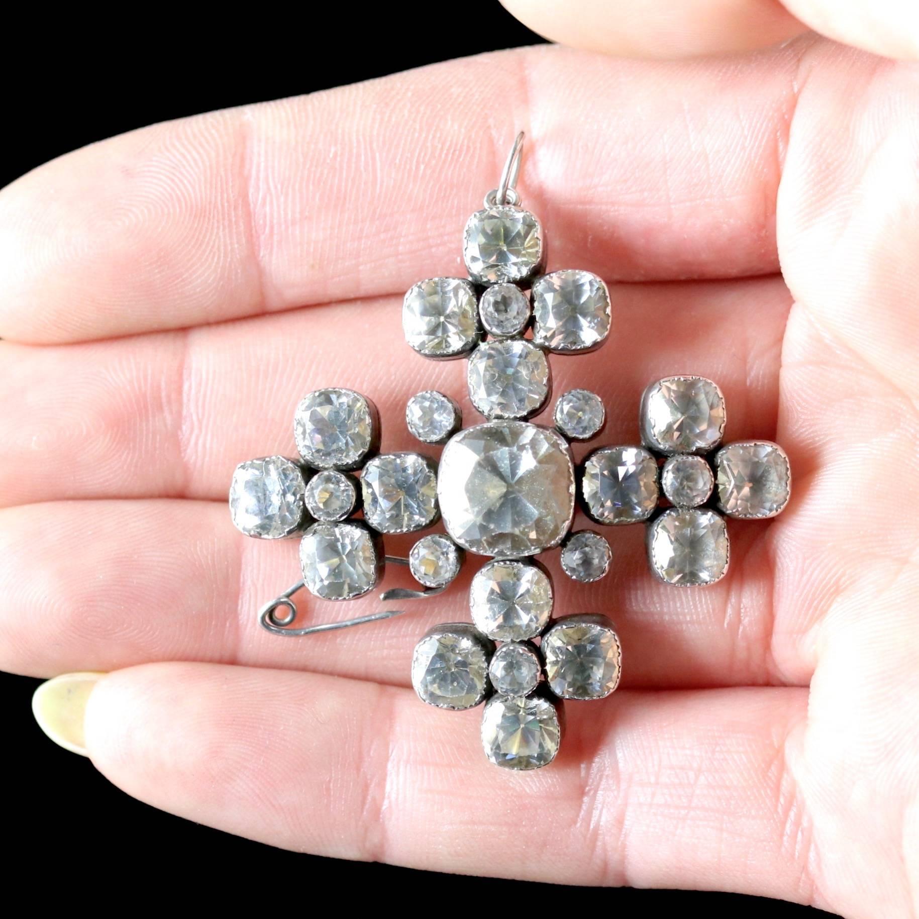 Antique Georgian Paste Stone Brooch Silver, circa 1770 For Sale 4