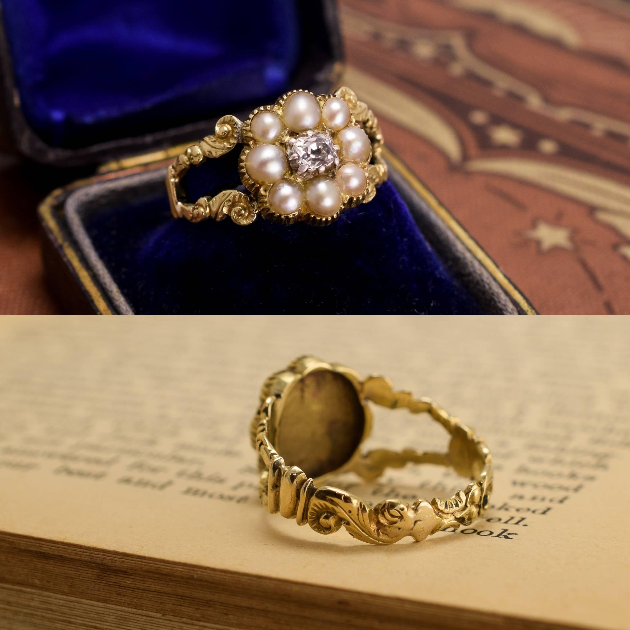 Antique Georgian Pearl Diamond Flower Cluster Ring In Excellent Condition In Sale, Cheshire