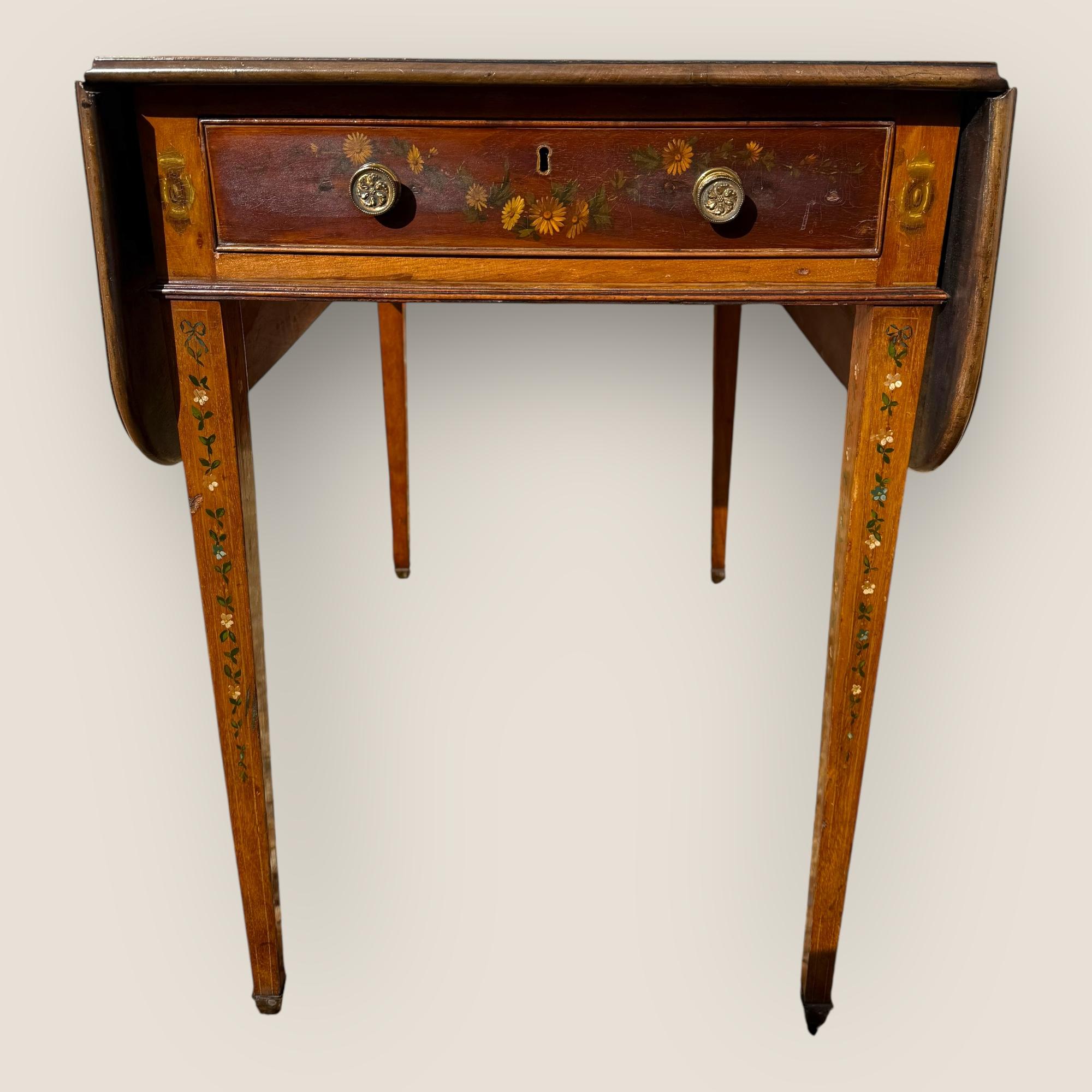 Table d'appoint géorgienne ancienne Pembroke, en acajou, peinte à la main, Edwards & Roberts Bon état - En vente à King's Lynn, GB