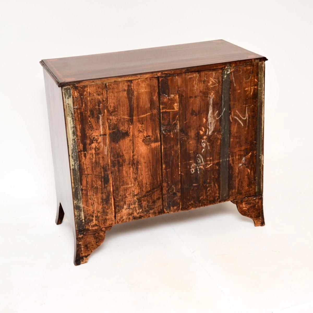 Legno Antico cassettone di epoca georgiana